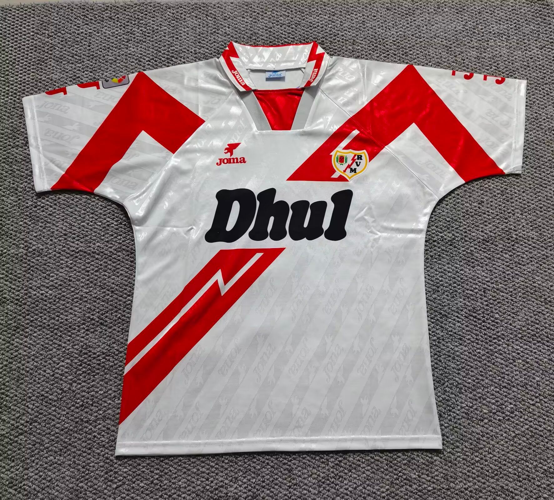 07e081c9a819a5036b59e8ef5ee8c66d.jpg 1994/1995 Rayo Vallecano Home Football Shirt 1:1 Thai Quality - Image 1