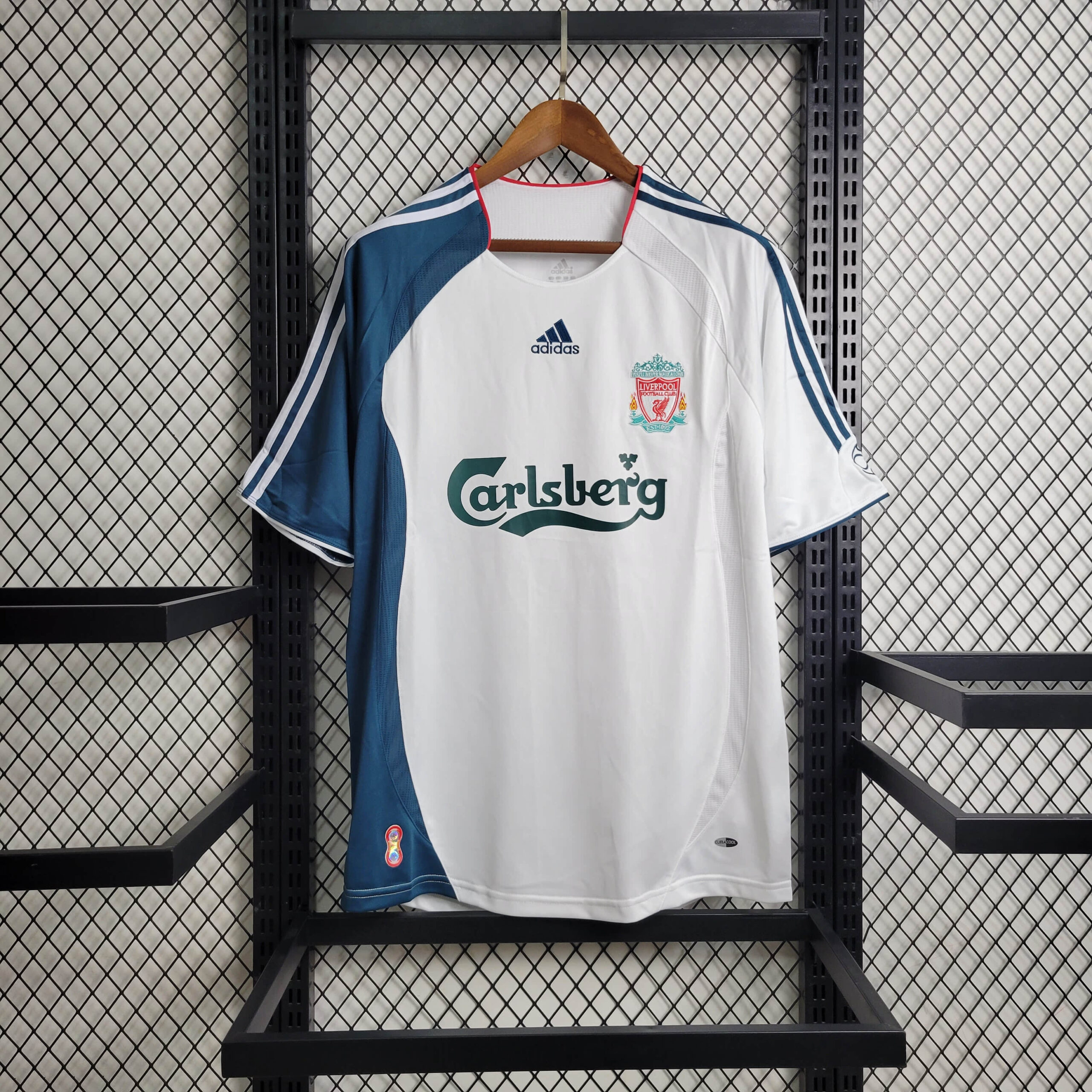 083150676e3f7568bb4e50beecbe4c7d.jpeg 2006/2007 Retro Liverpool Third Away Football Shirt 1:1 Thai Quality - Image 1