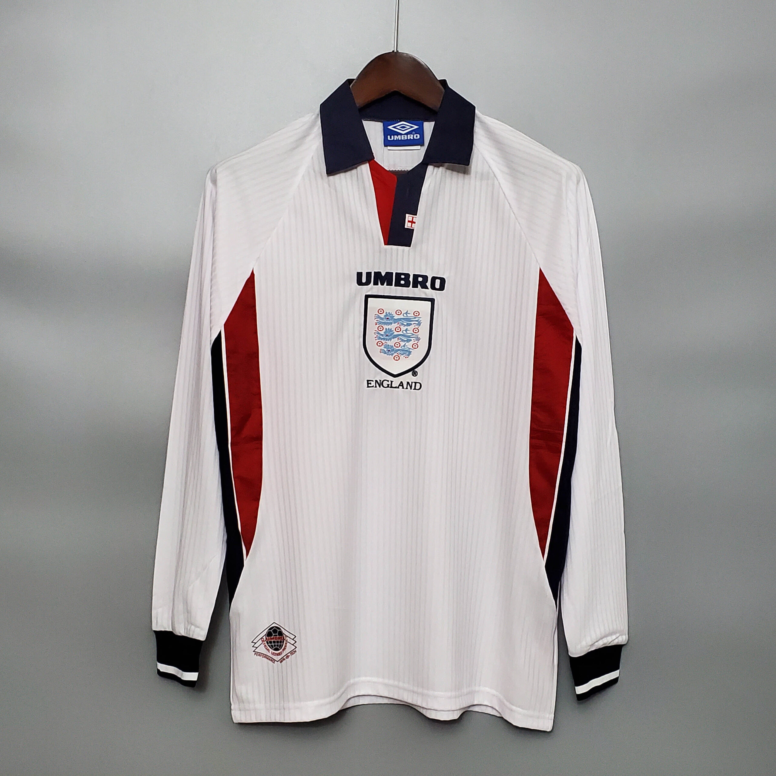 0e61b264fb6897c3d0a2ed5c96dd9138.jpeg 1998 Retro Long Sleeve England Home Football Shirt 1:1 Thai Quality - Image 1