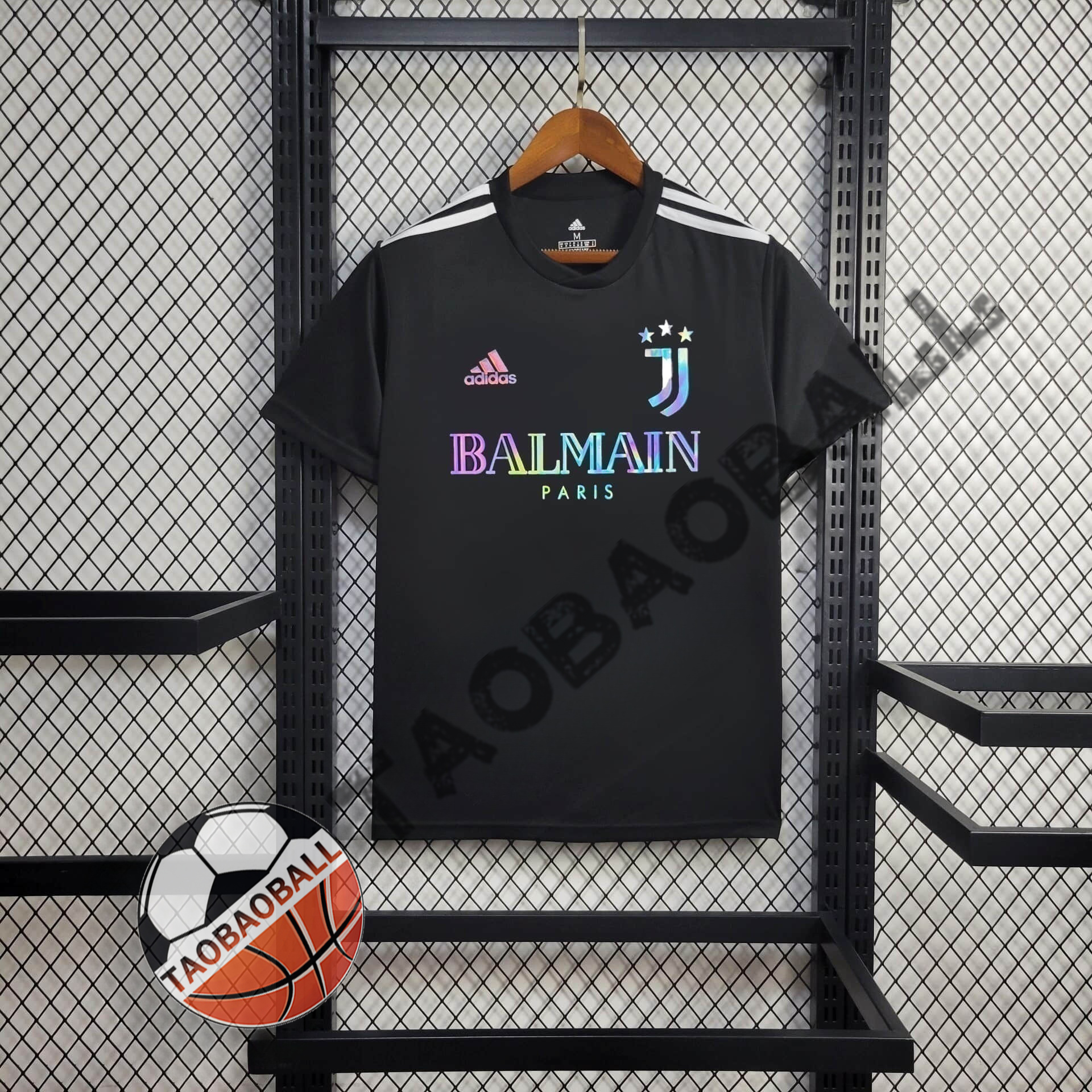13b4a6c547905e9abef364b0ef3d253f.jpeg 2024/2025 Juventus Black Casual Shirt - Image 1