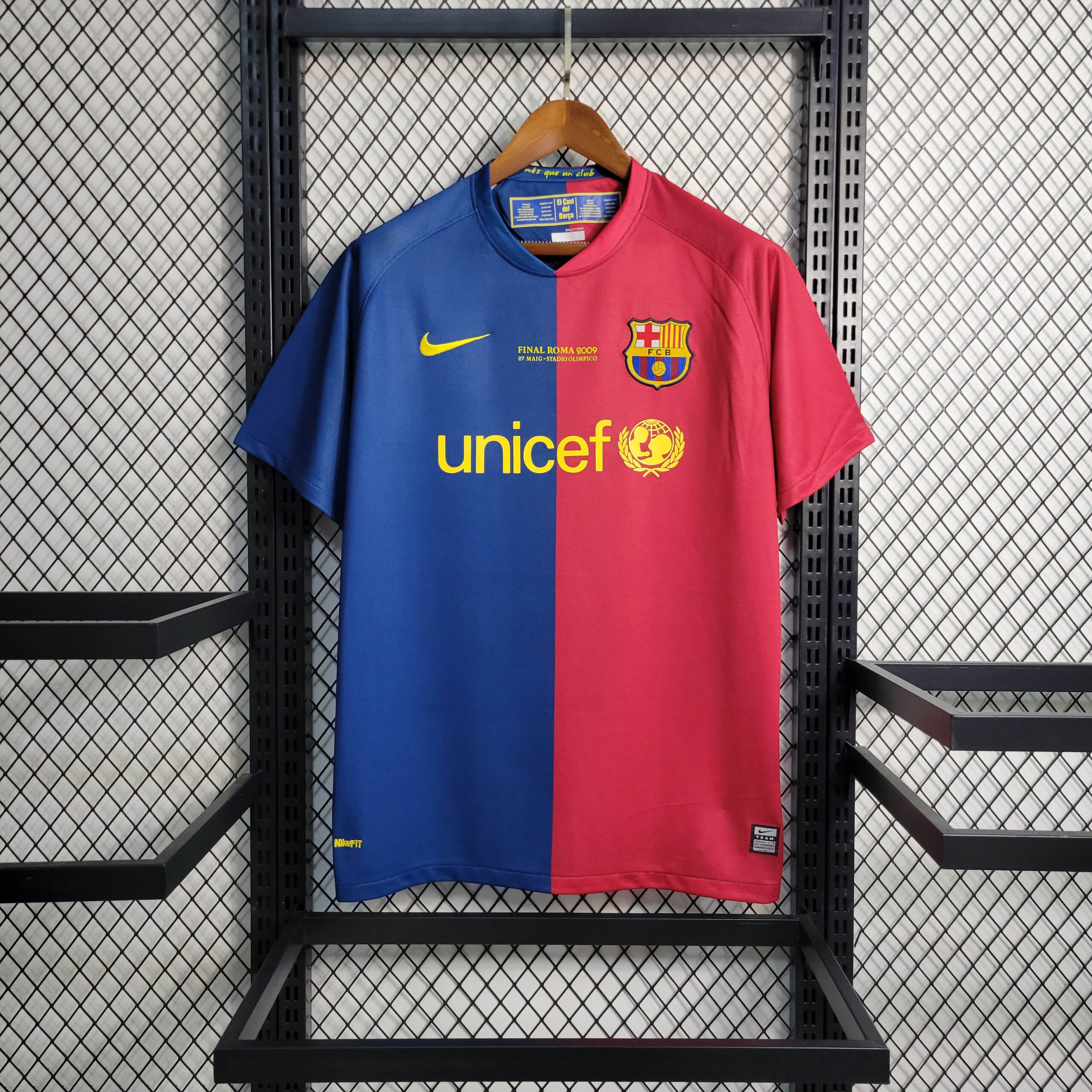 18bbcc23fe29bb63ff17bbee65fc5a09.jpeg 2008/2009 Retro Barcelona Home Football Shirt 1:1 Thai Quality - Image 1