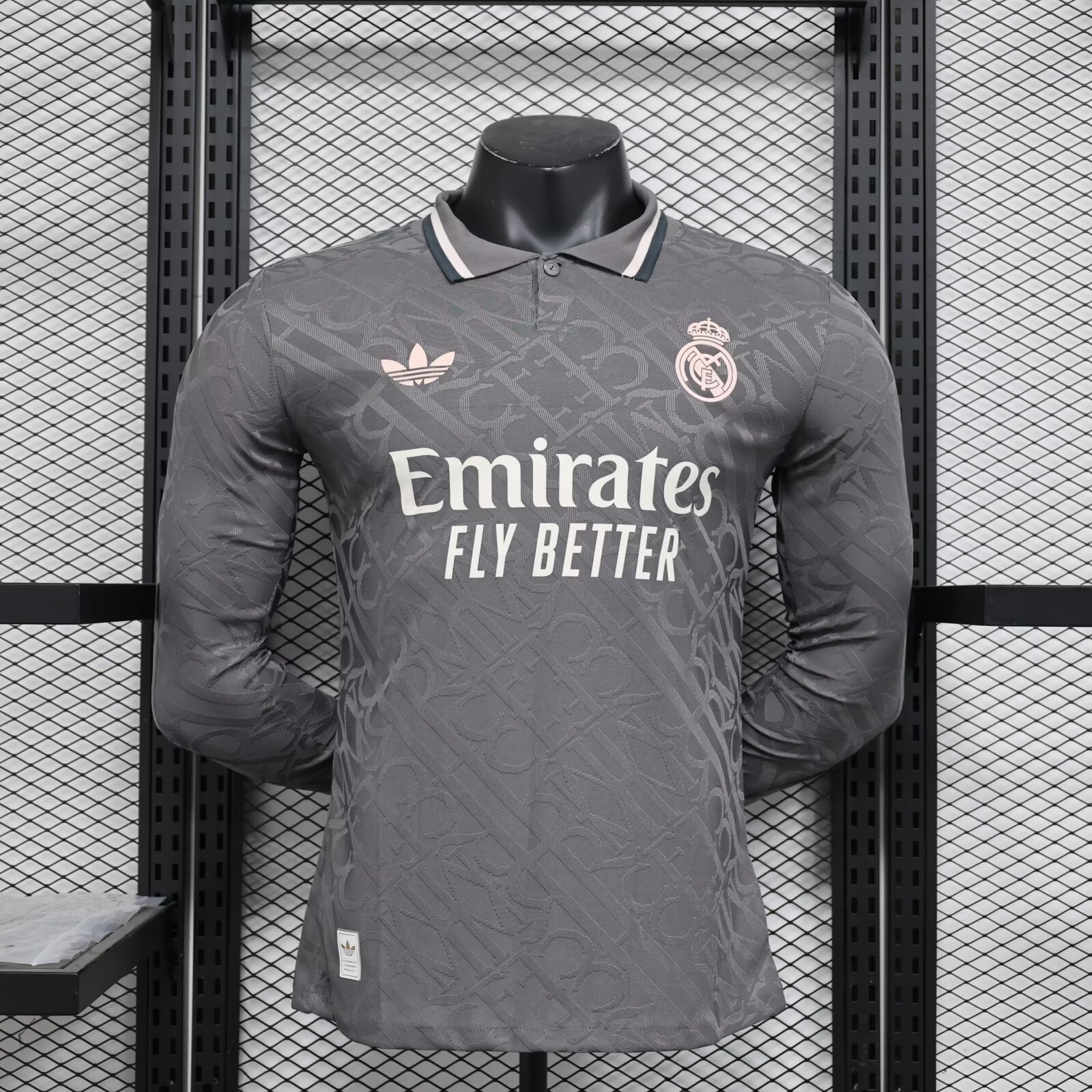 1dc0dcb576bd73d11438abb0fa5df69f.jpg 2024/2025 Long Sleeve Player Version Real Madrid Third Away Football Shirt 1:1 Thai Quality - Image 1
