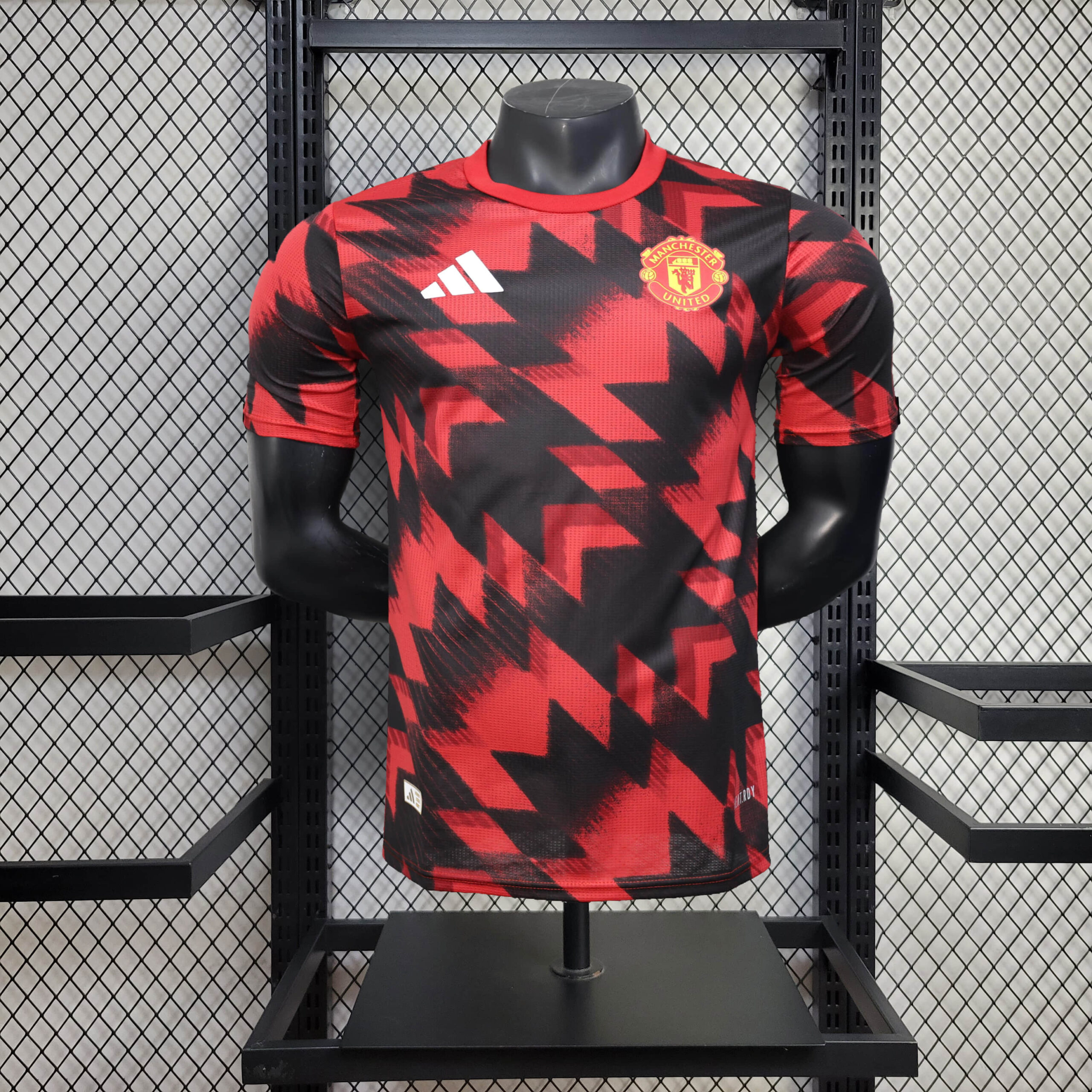 24dadc73dd297945f29491c3caa34621.jpg 2025/2026 Player Version Manchester United Training Wear Football Shirt 1:1 Thai Quality - Image 1