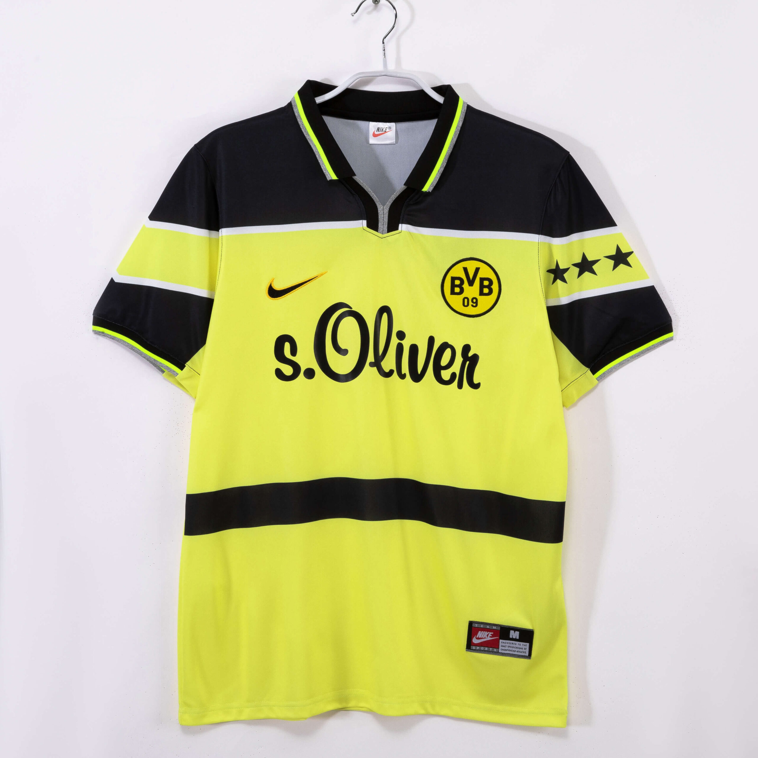 26668fa047d1fa7a030644ed50c54443.jpg 1997/1998 Retro Dortmund Home Football Shirt 1:1 Thai Quality - Image 1