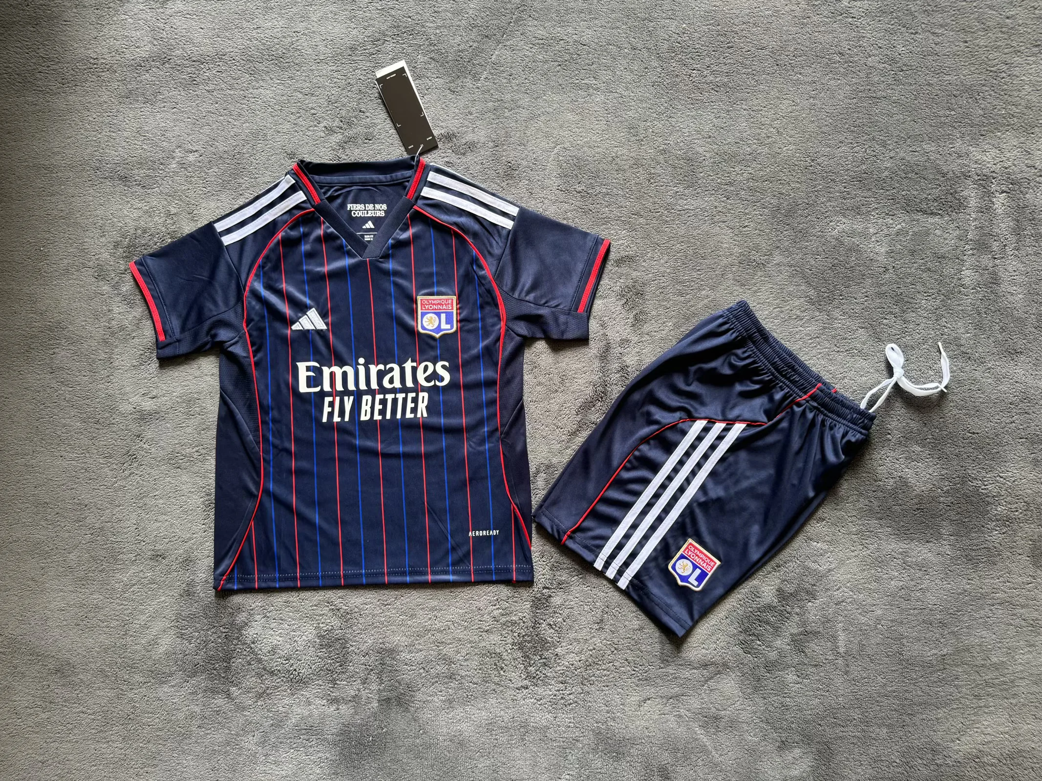 27fdb0283cb9a05965c1ef1418a603bd.webp 2025/2026 Lyon Away Football Shirt Kids Size 1:1 Thai Quality - Image 1
