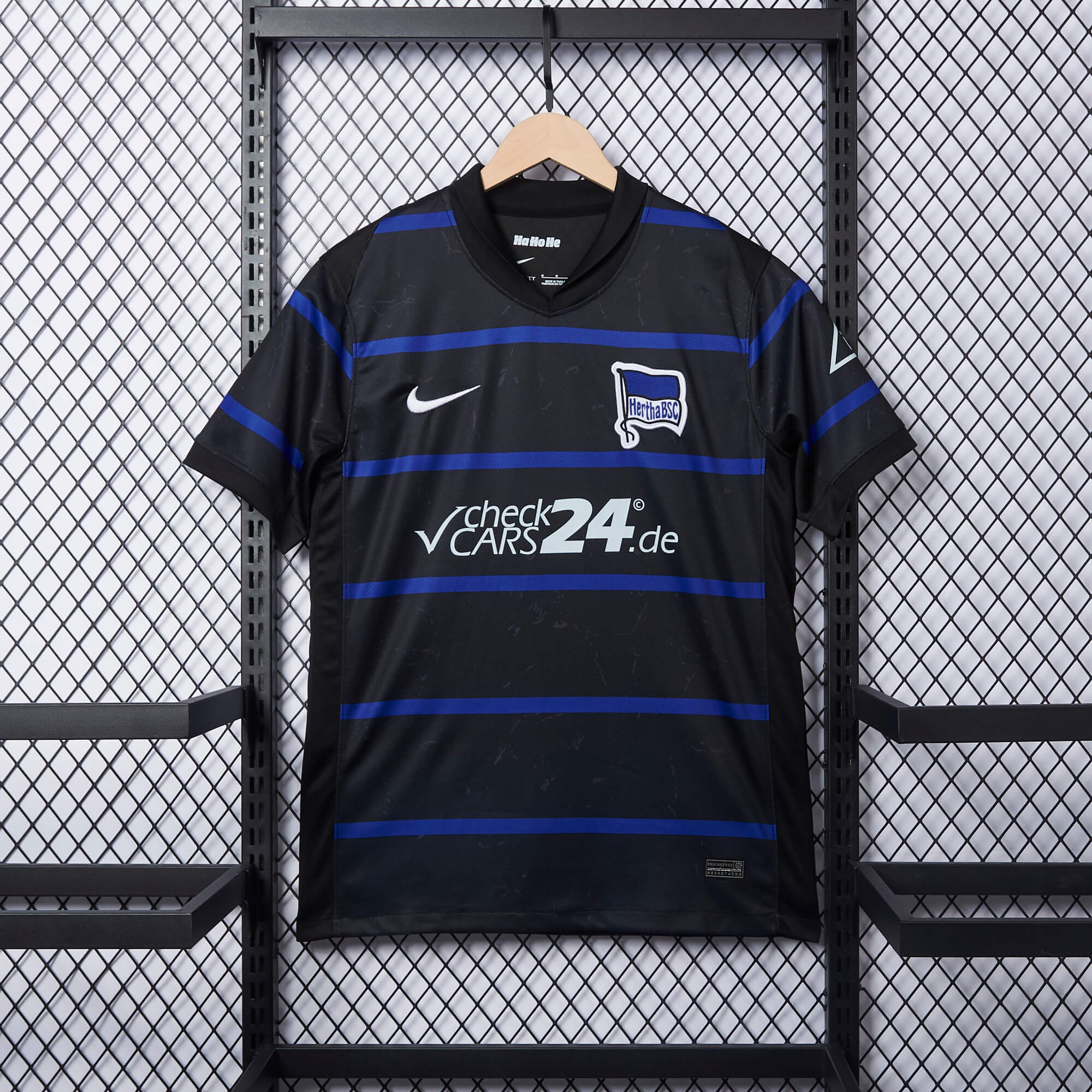 2aadd496f75c7d264198f5f6f8b72172.jpeg 2024/2025 Hertha BSC Away Football Shirt 1:1 Thai Quality - Image 1