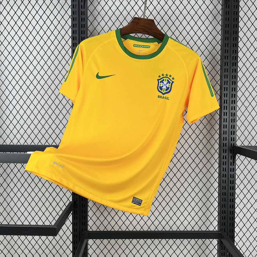2f646170939f77824221c56d1a71421d.jpg 2010 Retro Brazil Home Football Shirt 1:1 Thai Quality - Image 1