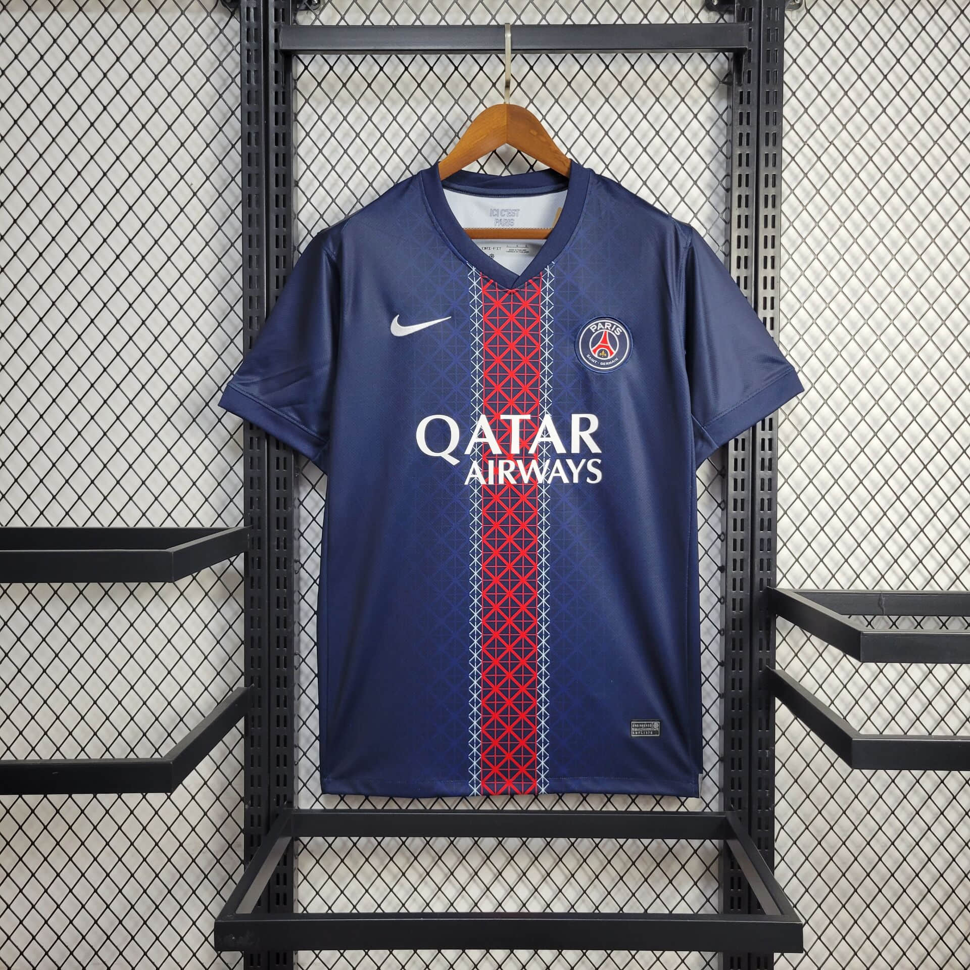 31a489862730a66ec31ad4ab2a20e621.jpg 2025/2026 Paris Saint-Germain Home Football Shirt 1:1 Thai Quality - Image 1