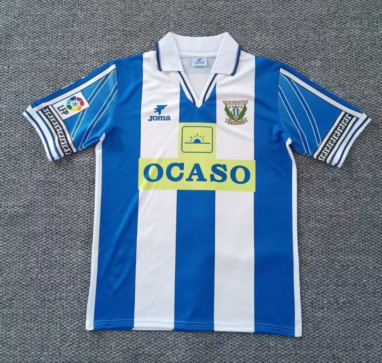 348755eca79d841d79f94429280288c7.jpg 1998/2000 Leganes Home Football Shirt 1:1 Thai Quality - Image 1