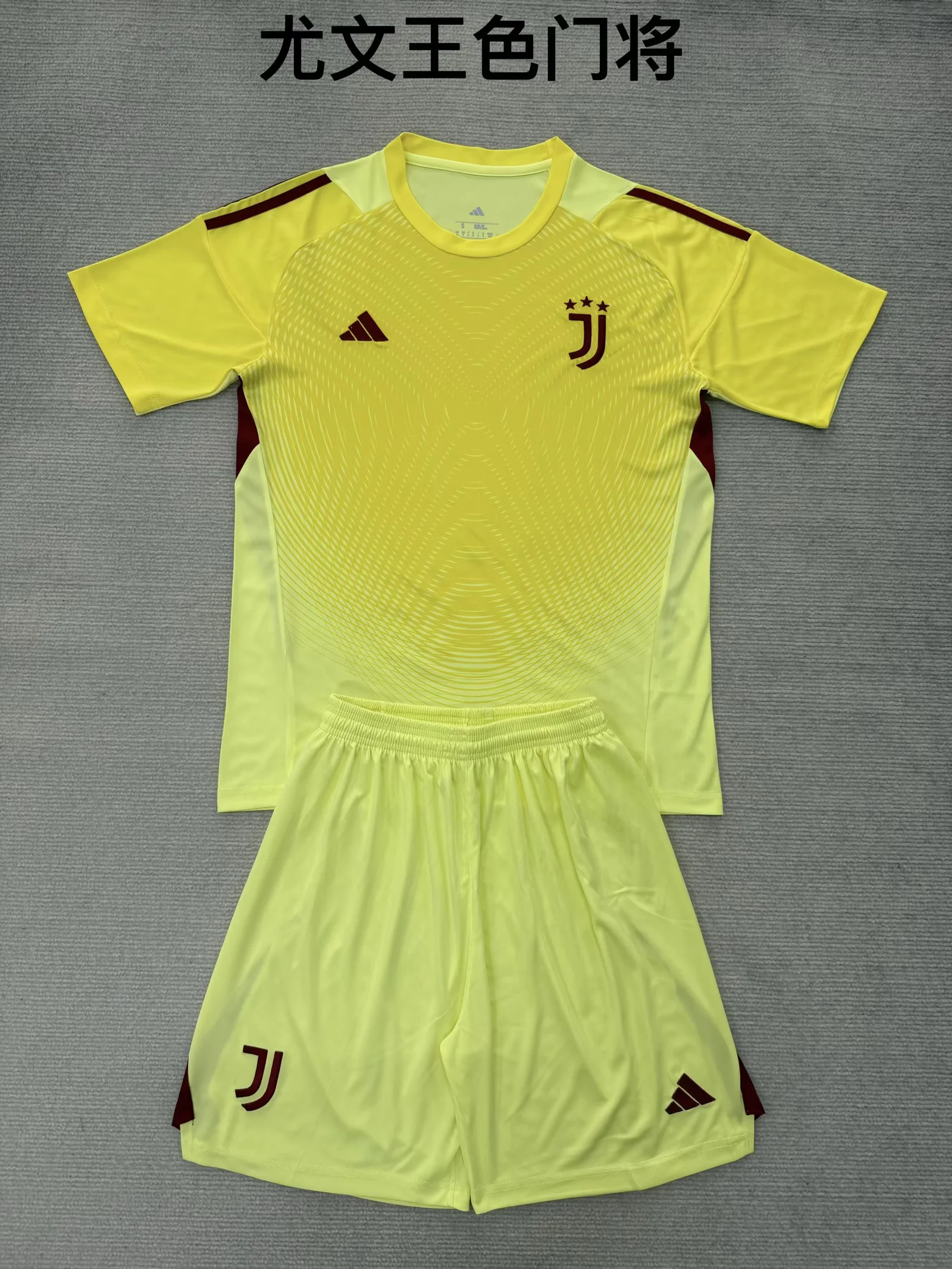 367b35f4a5fcd666310a8bff8338eec2.webp 2025/2026 Juventus Goalkeeper Football Shirt Kids Size 1:1 Thai Quality - Image 1