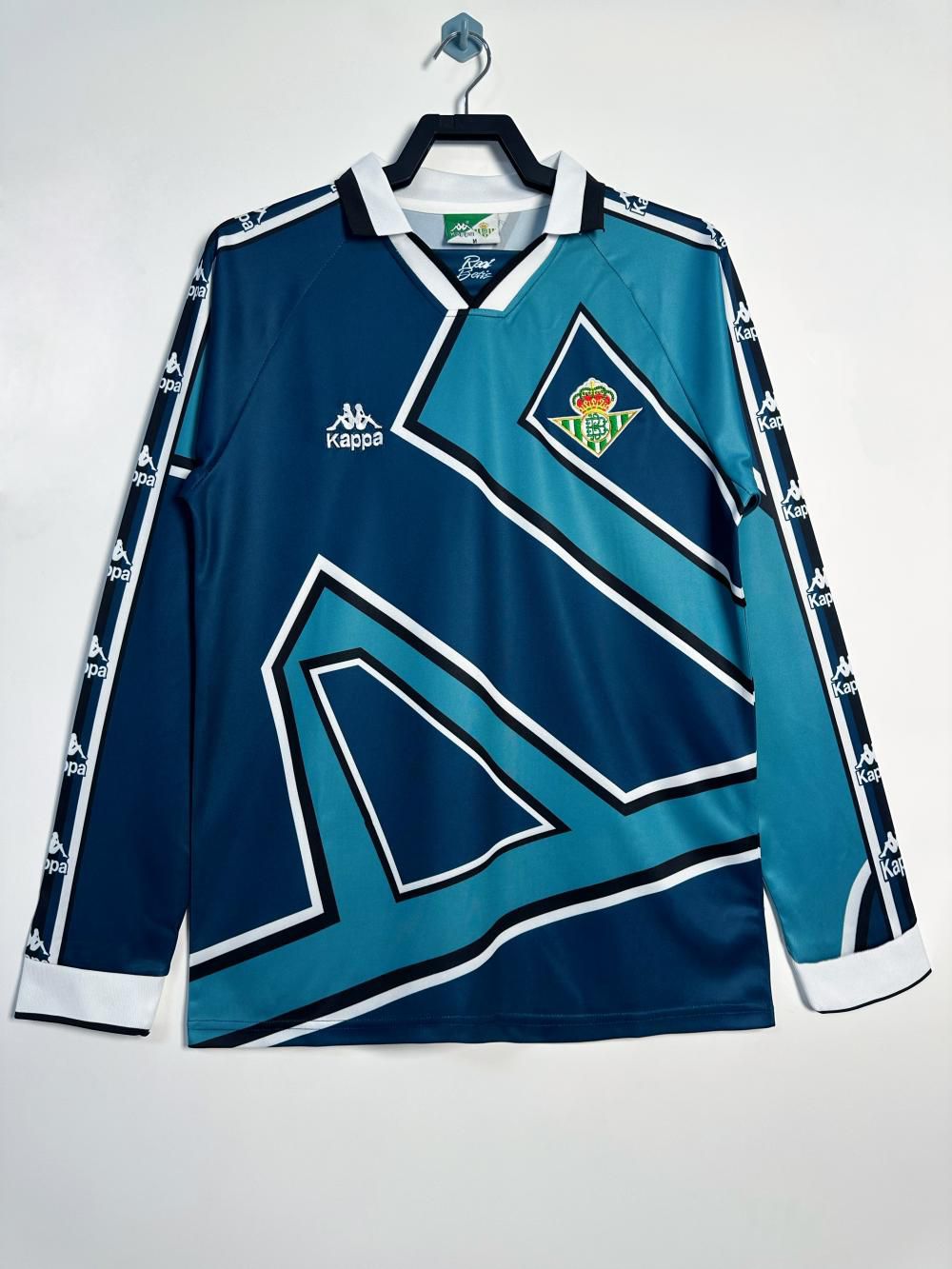 39e4c3f1d6a1717eb1b09b2f76f6c336.jpg 1995/1997 Real Betis Away Long sleeves Football Shirt 1:1 Thai Quality - Image 1
