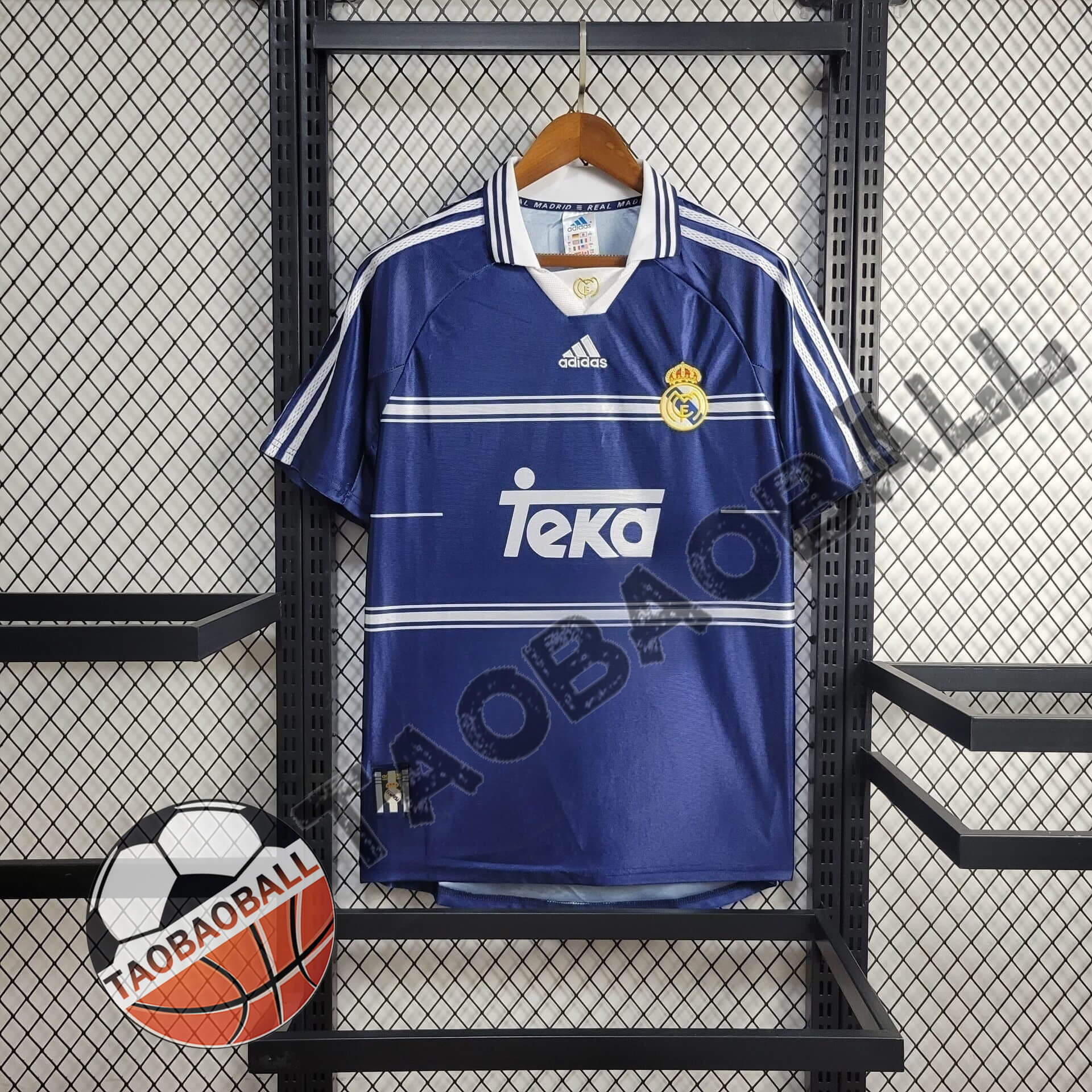 41a65d1cc648c1c450a07d25ee306372.jpg 1998/1999 Retro Real Madrid Away Football Shirt 1:1 Thai Quality - Image 1