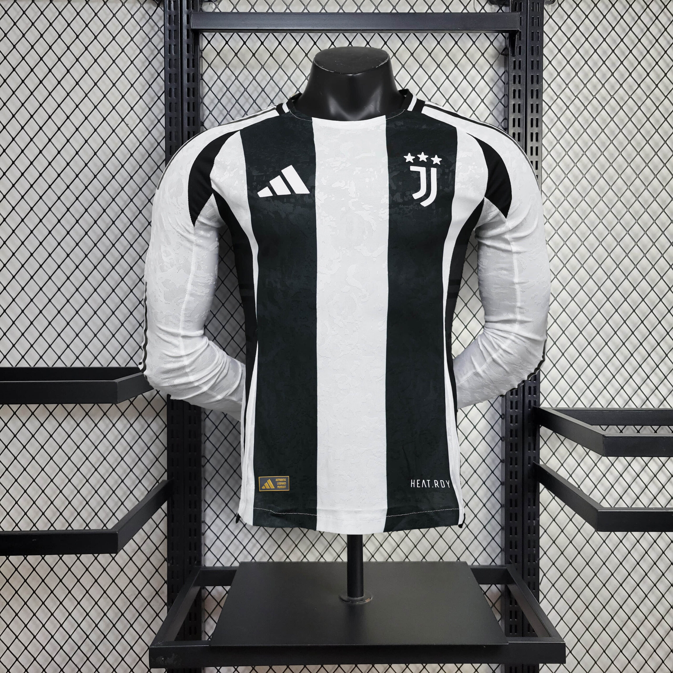 44626184abeea87060110fe3c8a6d162.jpg 2024/2025 Player Version Long Sleeve Juventus Home Football Shirt 1:1 Thai Quality - Image 1