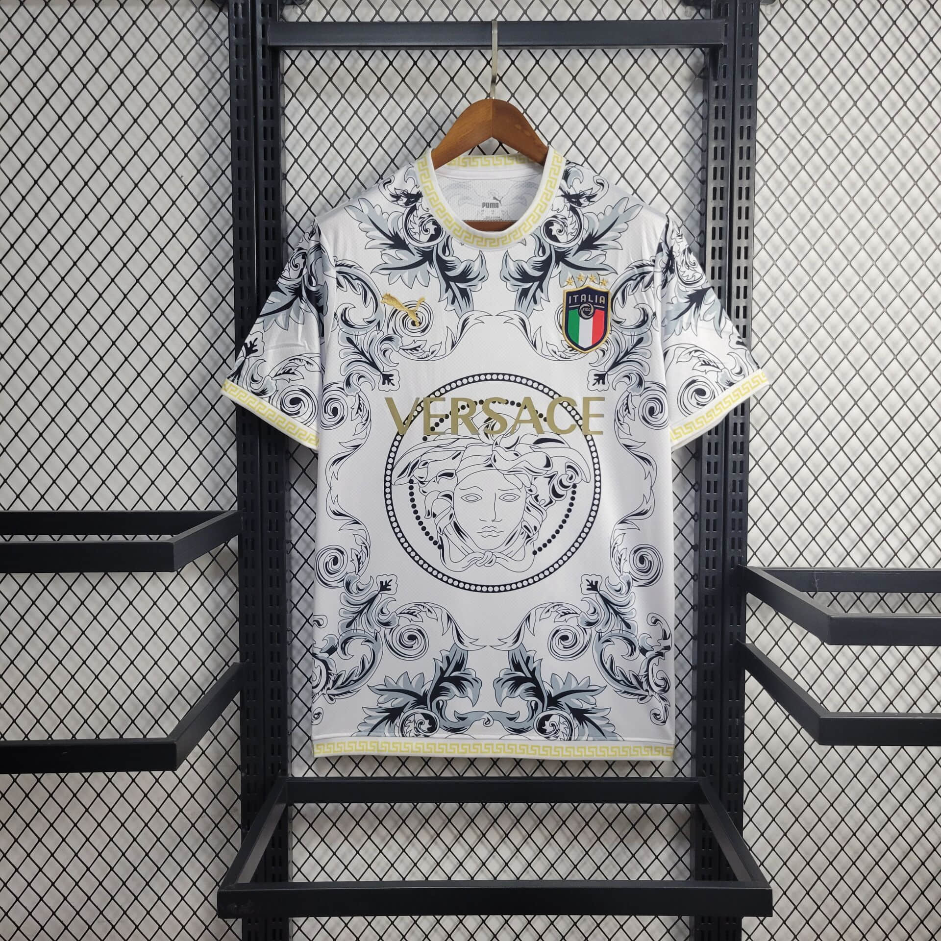 4c9eb4d5d3f11bfbeabc6567a28c2083.jpg 2024 Italy Special Edition White Football Shirt 1:1 Thai Quality - Image 1