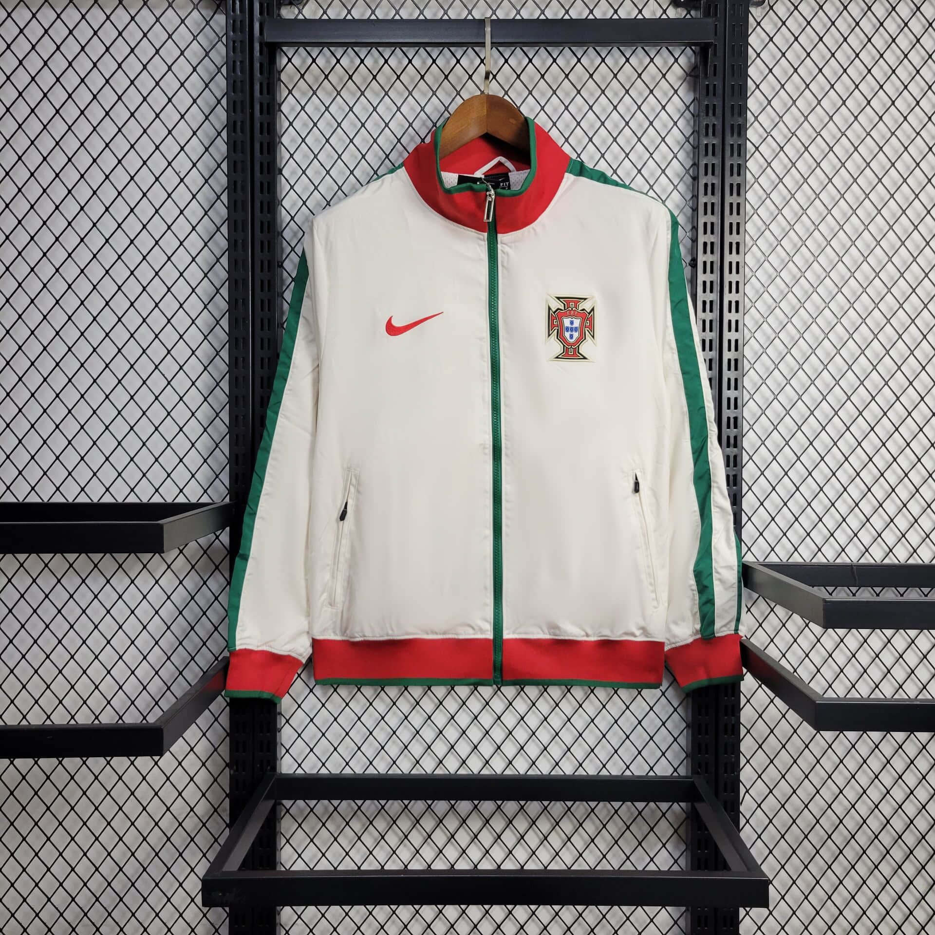 58469ddc44bd5bb28695af983e4a5b35.jpg 2025/2026 Portugal Windbreaker Football Shirt - Image 1