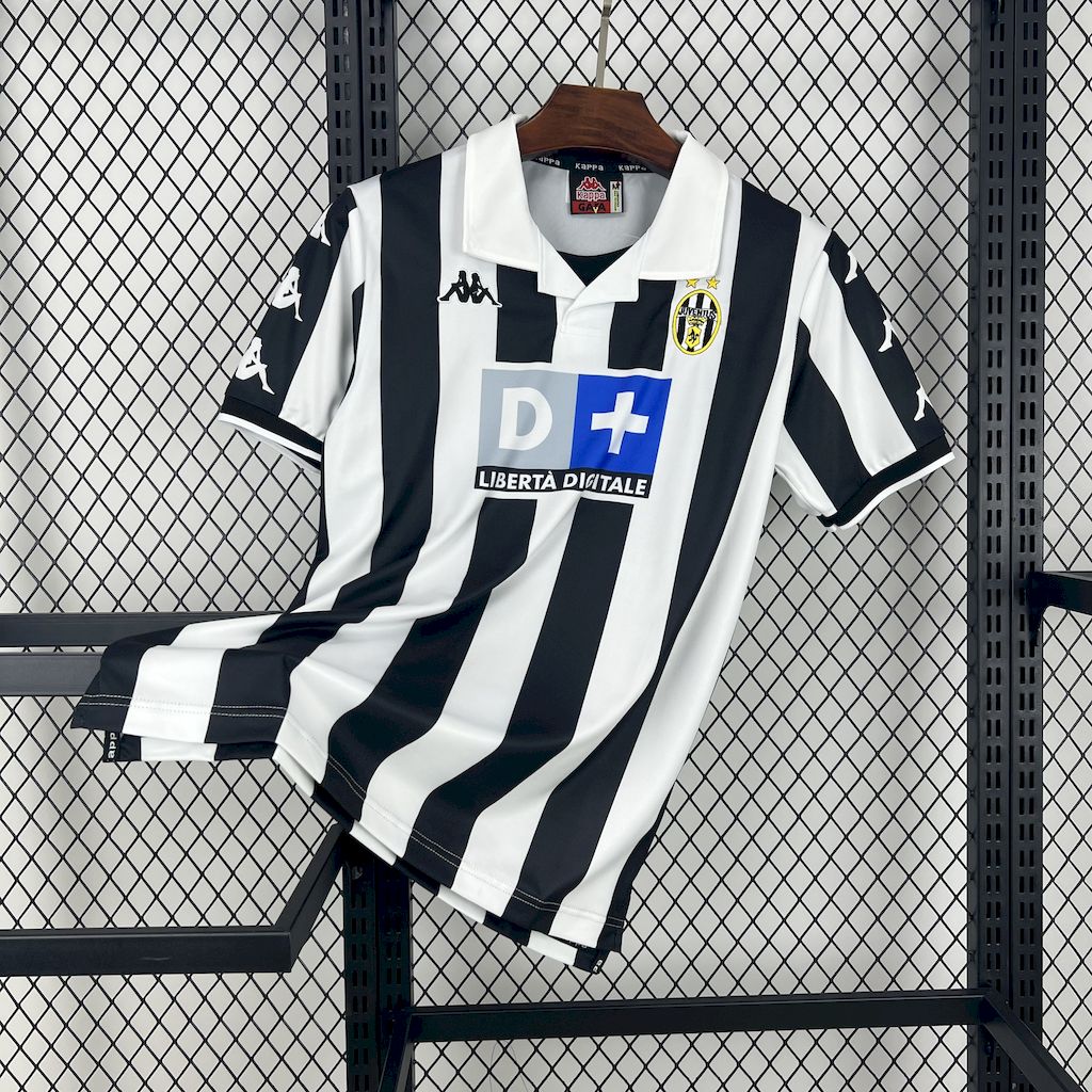 5a8e6464b89e0f89710b998889076552.jpg 1999/2000 Retro Juventus Home Football Shirt 1:1 Thai Quality - Image 1
