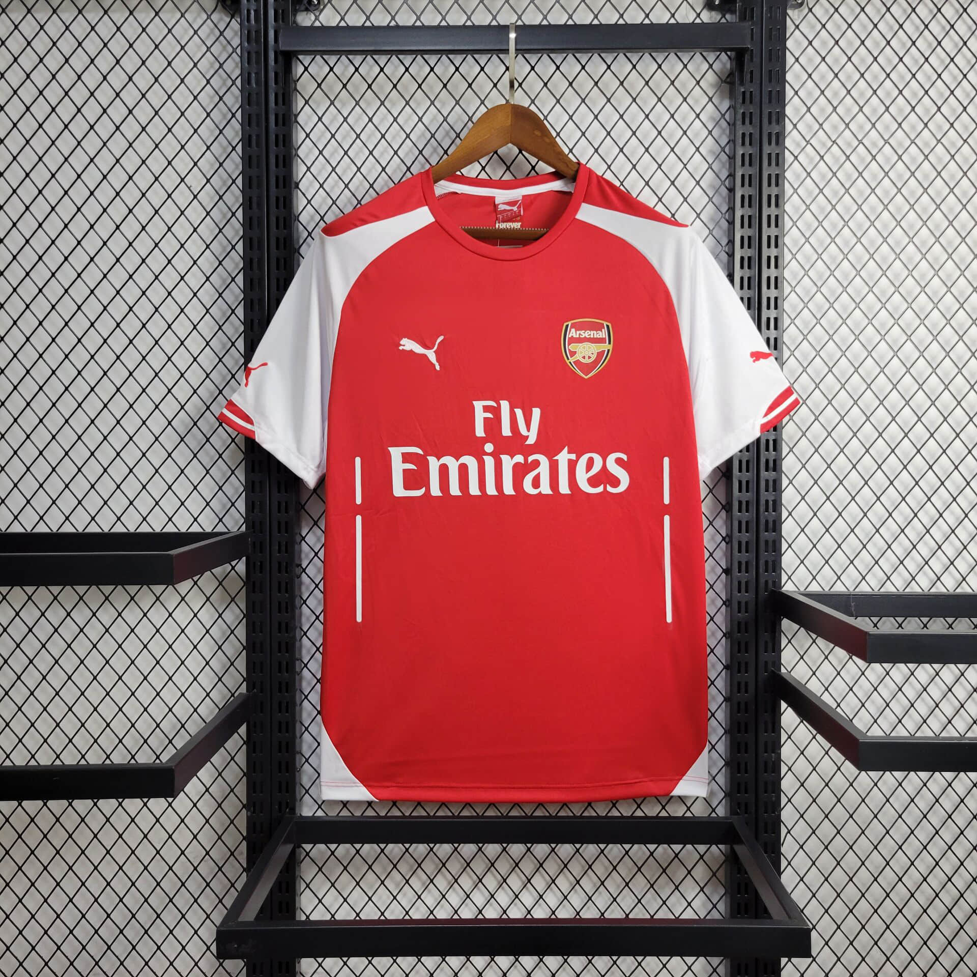 5bc6e3cc3a23a95e562c34ba17c6d045.jpg 2014/2015 Retro Arsenal Home Football Shirt 1:1 Thai Quality - Image 1