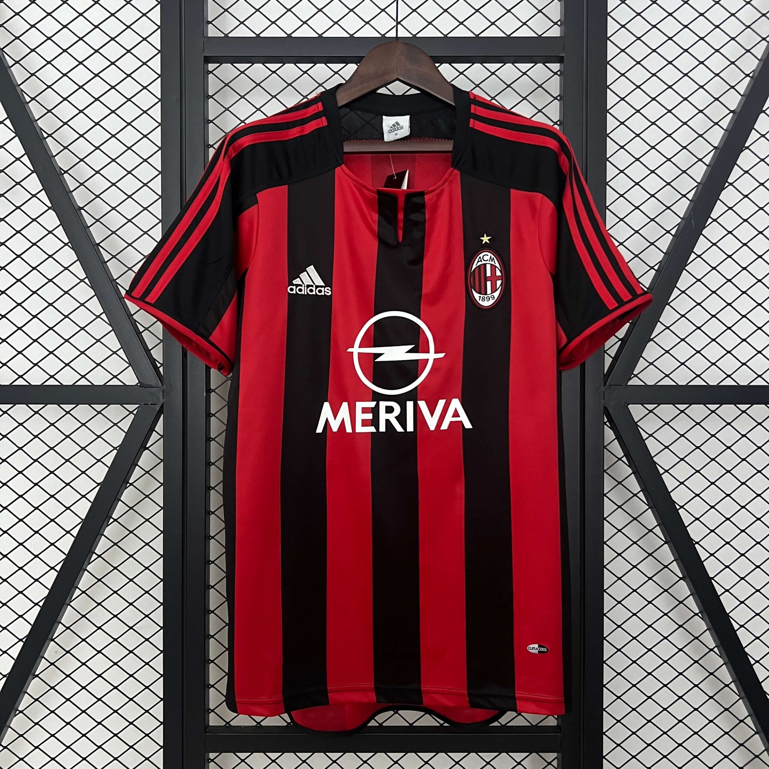 5d359dc6e5da1535f81abbcba1c52834.jpg 2003/2004 Retro AC Milan Home Football Shirt 1:1 Thai Quality - Image 1