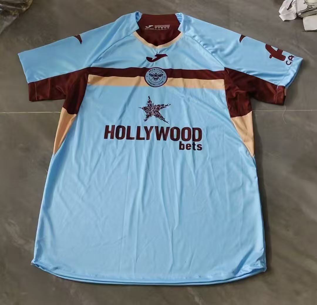 64e43a6847b2b19048c3d20a48701c4b.jpg 2025/26 Brentford Third Football Shirt 1:1 Thai Quality - Image 1