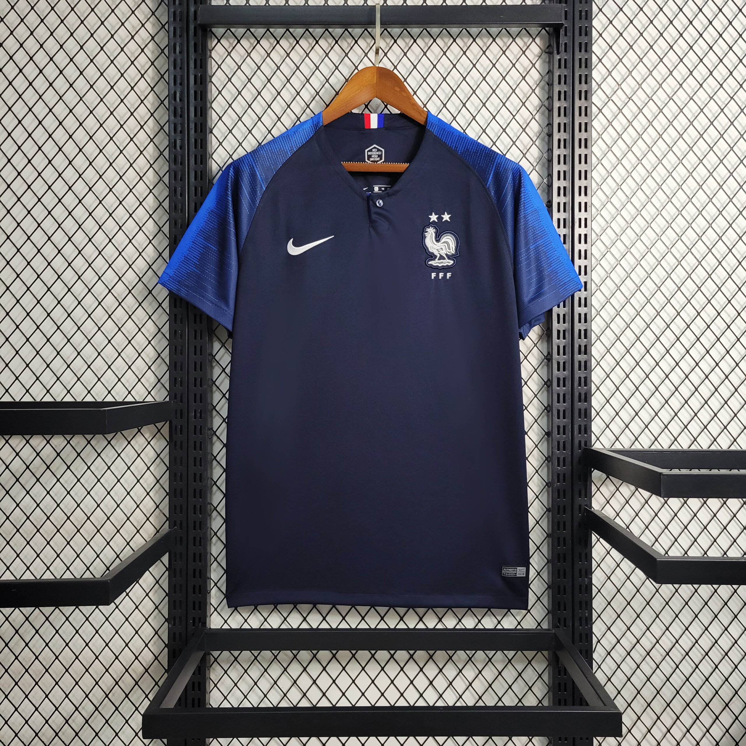 67373634b12730c38b4fad7d764d6f9d.jpeg 2018 Retro France Home Football Shirt 1:1 Thai Quality - Image 1
