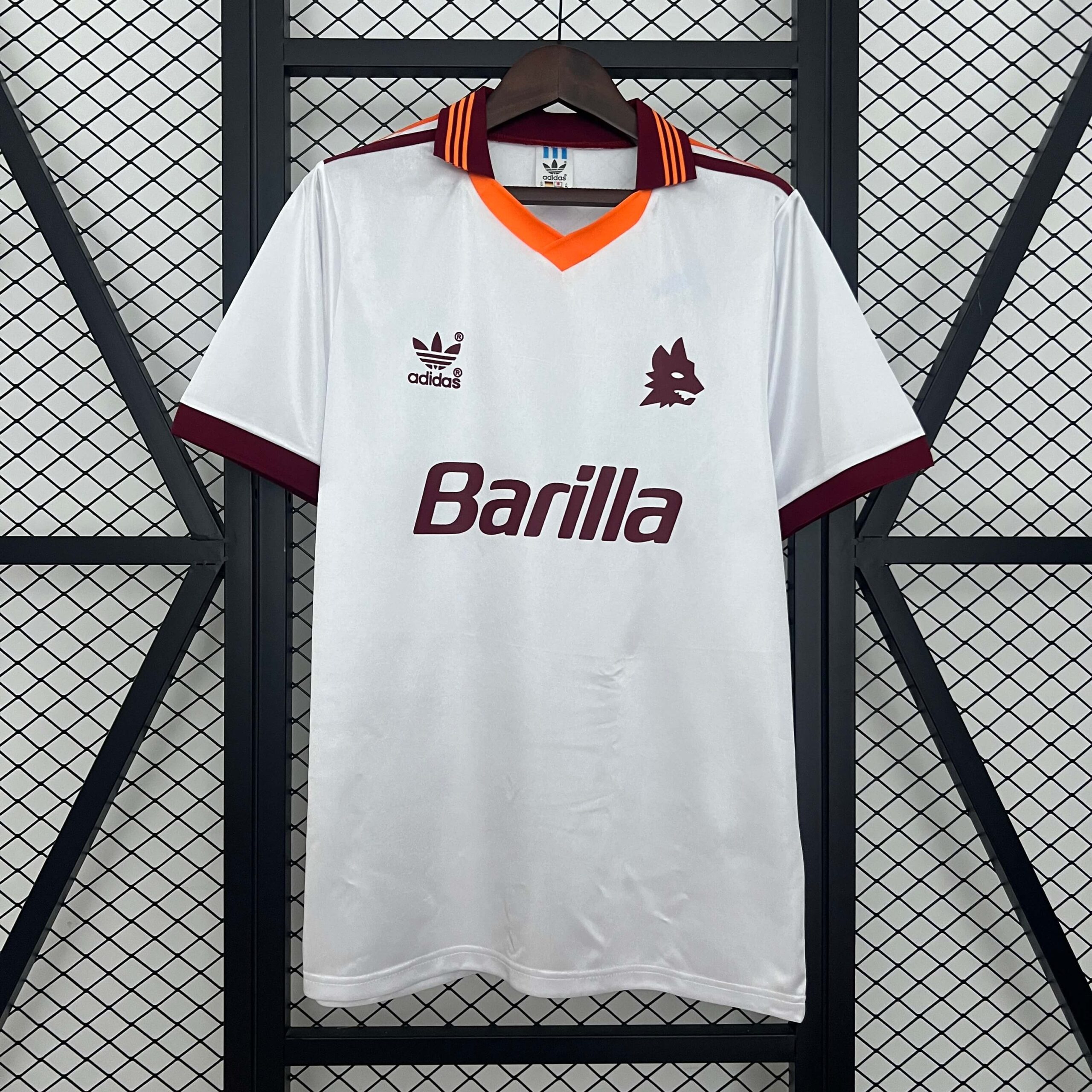 6ae29f0ac2c21281eb307eb7f4946d55.jpg 1992/1994 Retro AS Roma Away Football Shirt 1:1 Thai Quality - Image 1