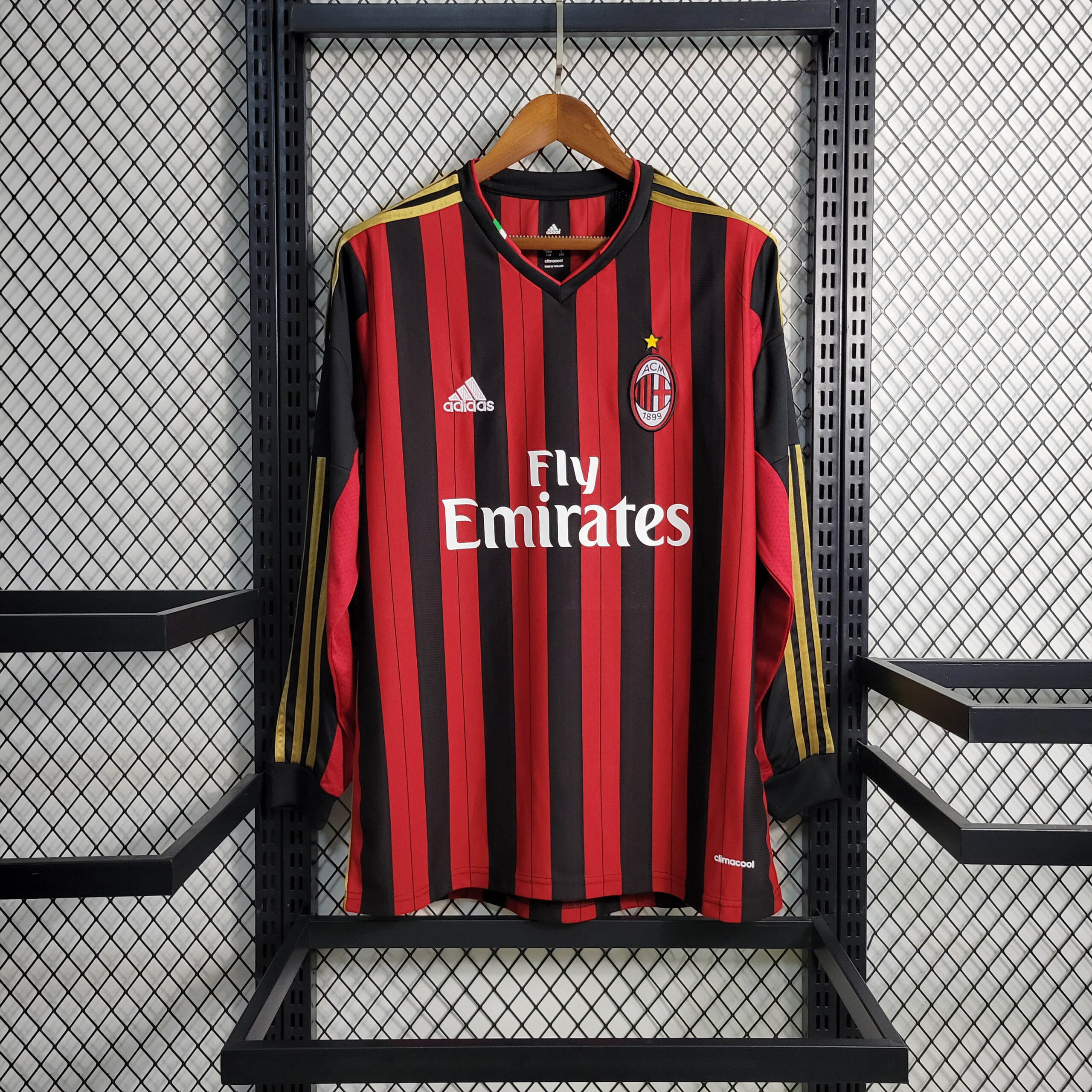 6b2e47e67ab66eb0bfbde3c0c0a188f3.jpeg 2013/2014 Retro Long Sleeve AC Milan Home Football Shirt 1:1 Thai Quality - Image 1