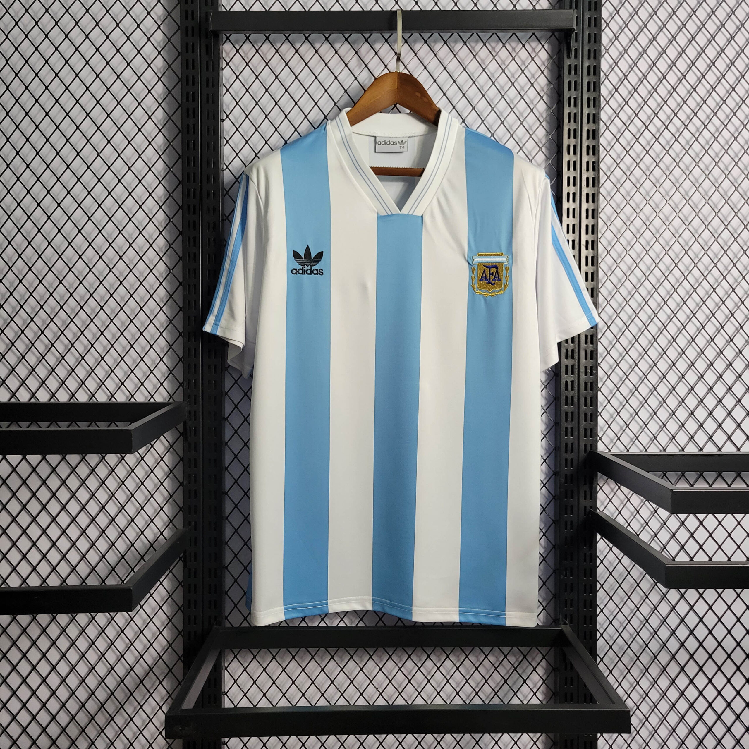 6f9f8419c7a7de30f87194ff2fc75ea8.jpeg 1993 Retro Argentina Home Football Shirt 1:1 Thai Quality - Image 1