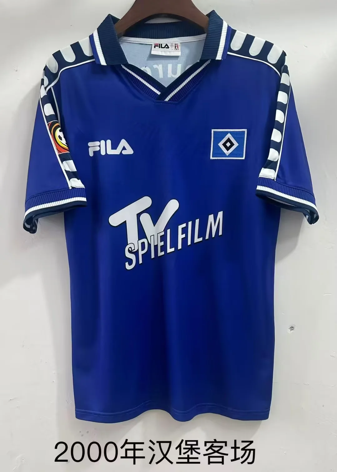 7049cc2102fb74a8bf5250195bdddaf4.webp 2000 Retro Hamburger SV Away Football Shirt 1:1 Thai Quality - Image 1