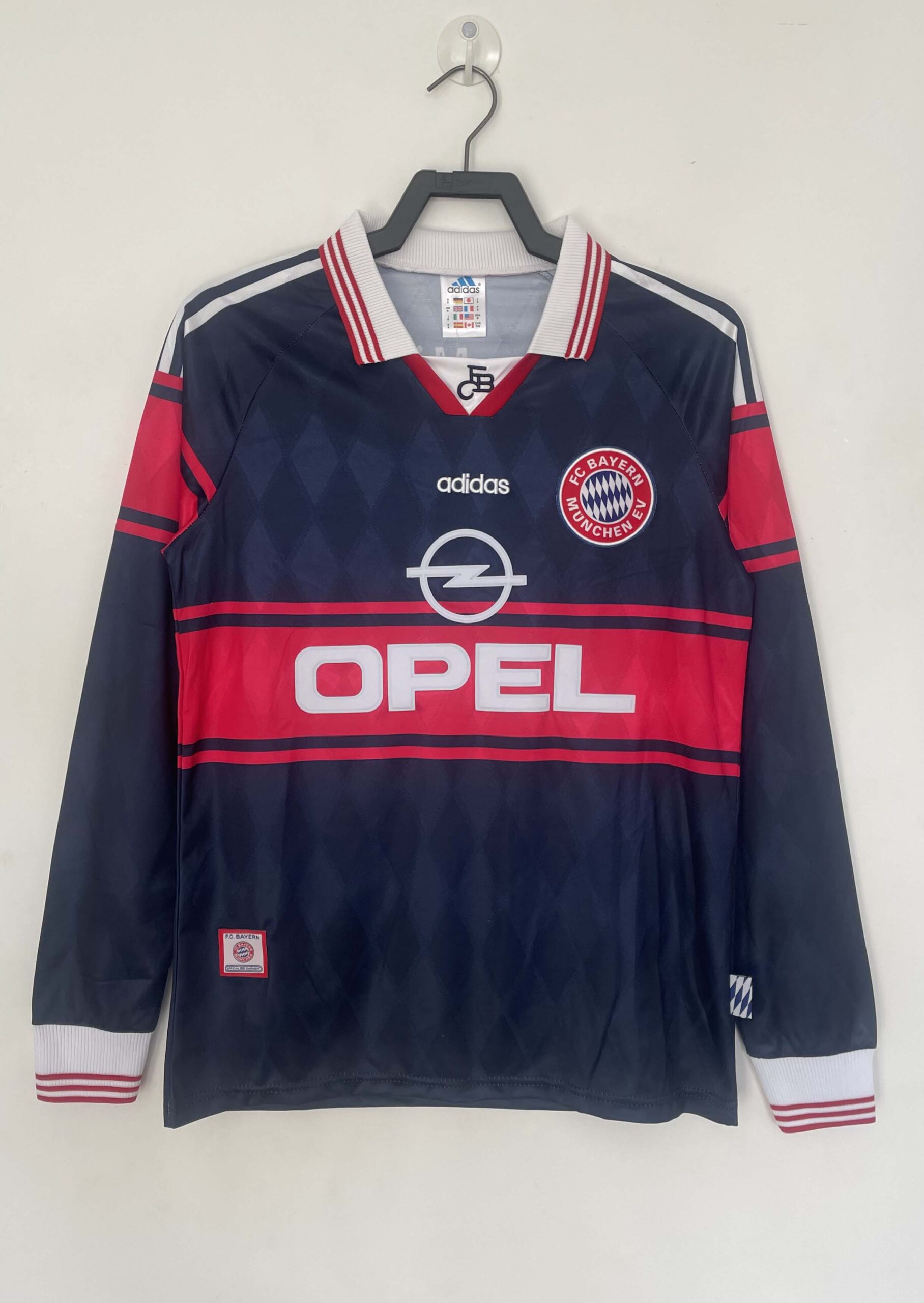 83e3985a0ab90aea14a4691a879b160f.jpg 1997/1998 Retro Long Sleeve Bayern Munchen Home Football Shirt 1:1 Thai Quality - Image 1
