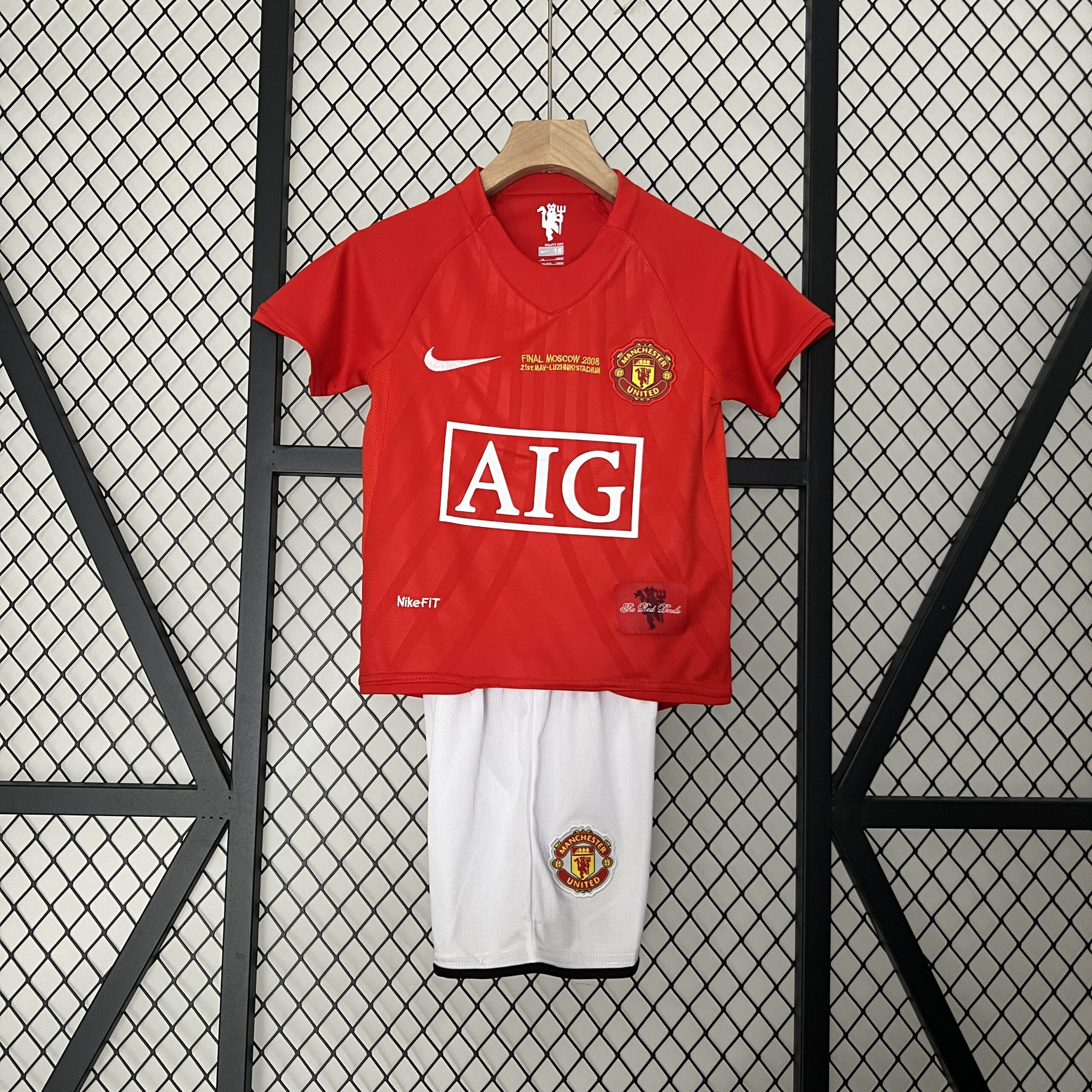 8636898b8a11ee2e9b4e04944fbff4a4.jpeg 2007/2008 Retro Manchester United Home Champions League Final Football Shirt Kids Size 1:1 Thai Quality - Image 1