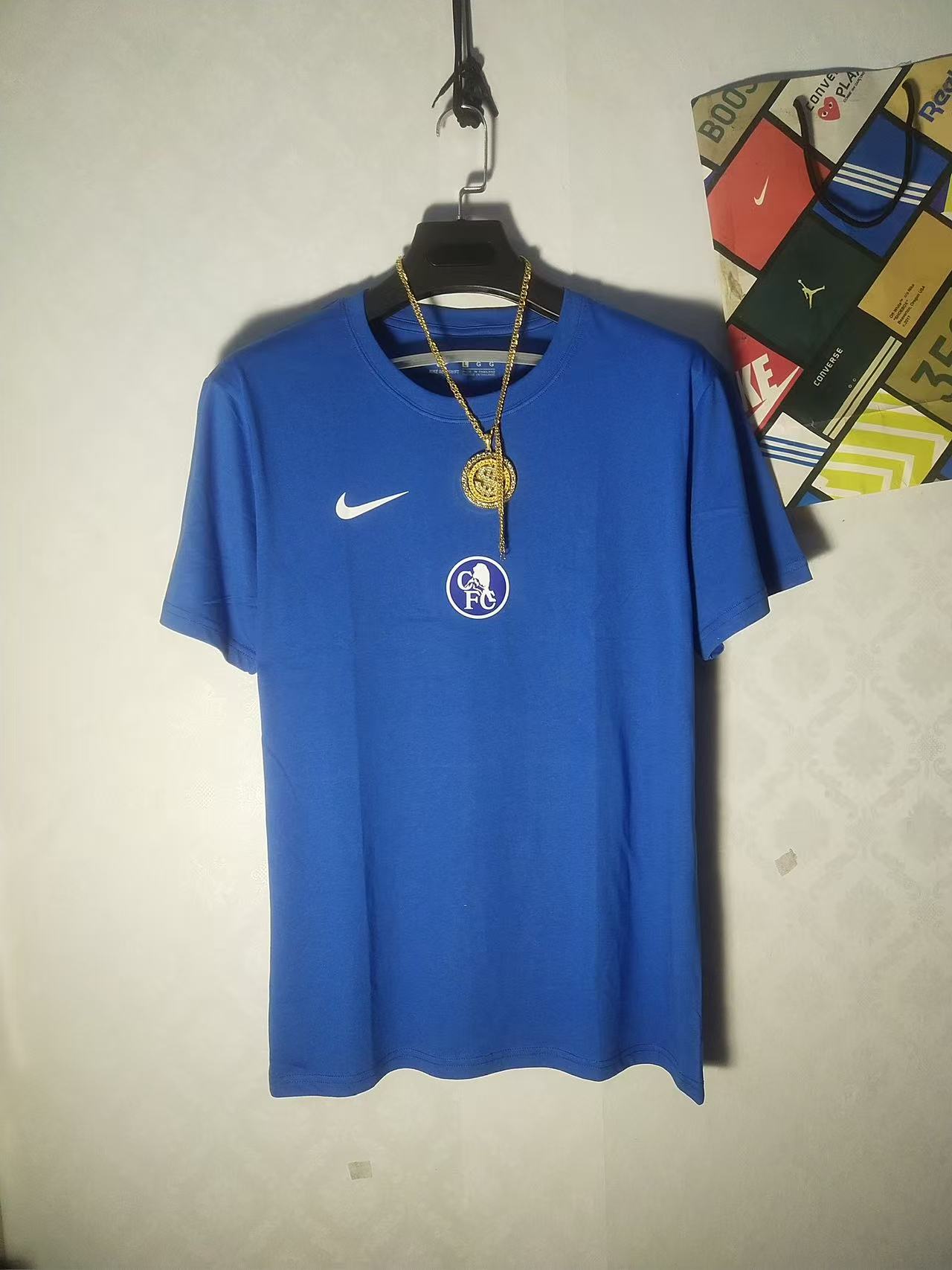 8f8a466287b6d4e2aae6a49ce74d7ed4.jpg 2025/2026 Chelsea Shirt 1:1 Thai Quality - Image 1