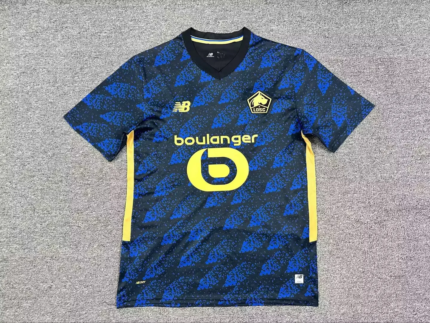 927d487cc6c73a704978a5d886f765f5.webp 2025/2026 Lille LOSC Third Away Football Shirt 1:1 Thai Quality - Image 1