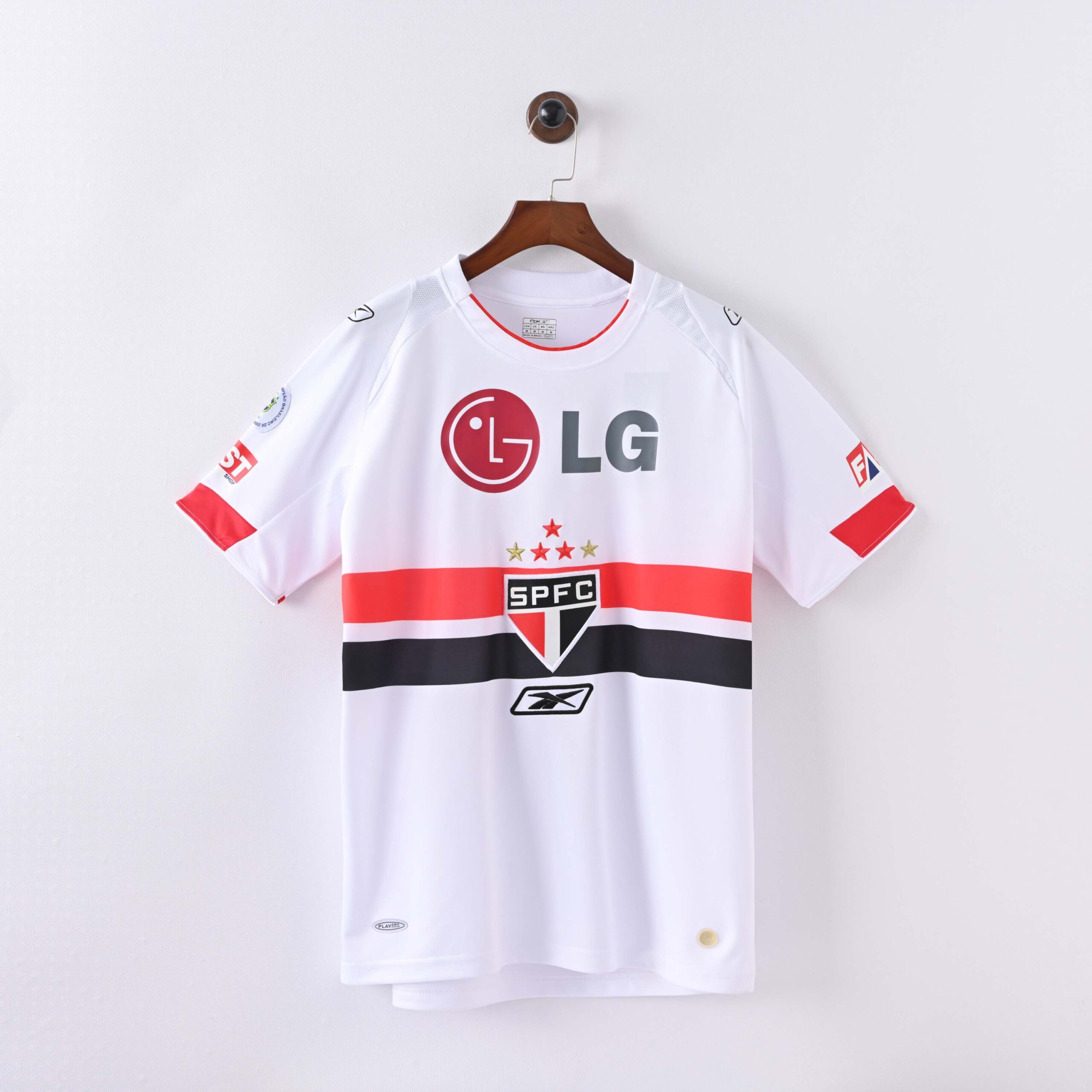 951185d64600ee803f48d6a4a5de8d6d.jpg 2006 Retro Sao Paulo Home Football Shirt 1:1 Thai Quality - Image 1