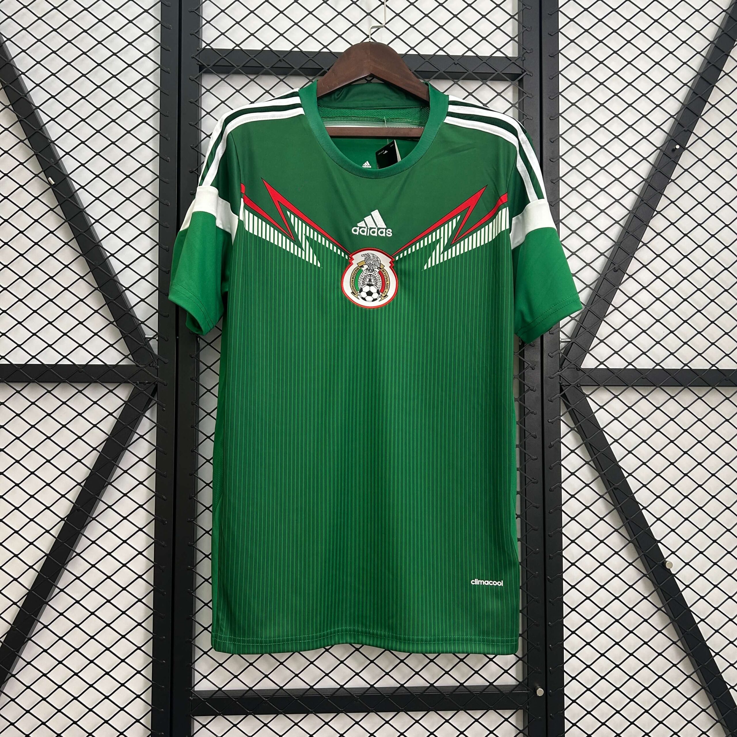 9bcb1bdc39eb141b8fe2e35523243e88.jpg 2014 Retro Mexico Home Football Shirt 1:1 Thai Quality - Image 1
