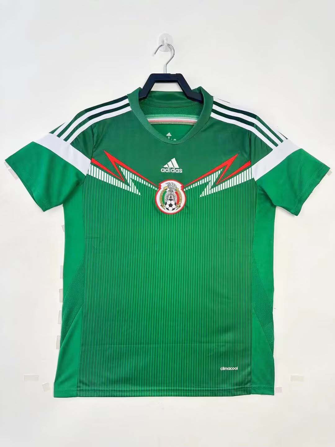 9bdbfd951197a33afff763030c26ea0f.jpg 2014 Retro Mexico Home Football Shirt 1:1 Thai Quality - Image 1