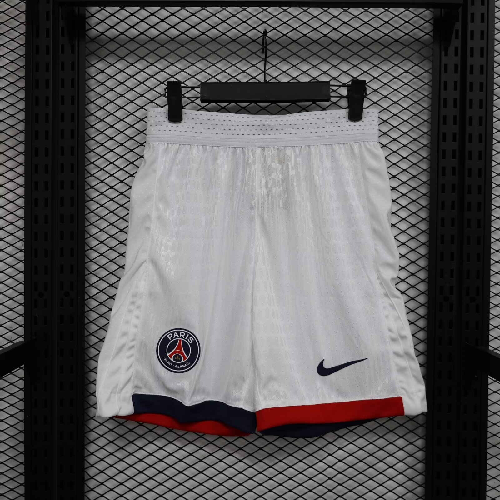 9eb32728e6ec125389868cad808379d5.jpg 2024/2025 Player Version Paris Saint-Germain Away Shorts 1:1 Thai Quality - Image 1
