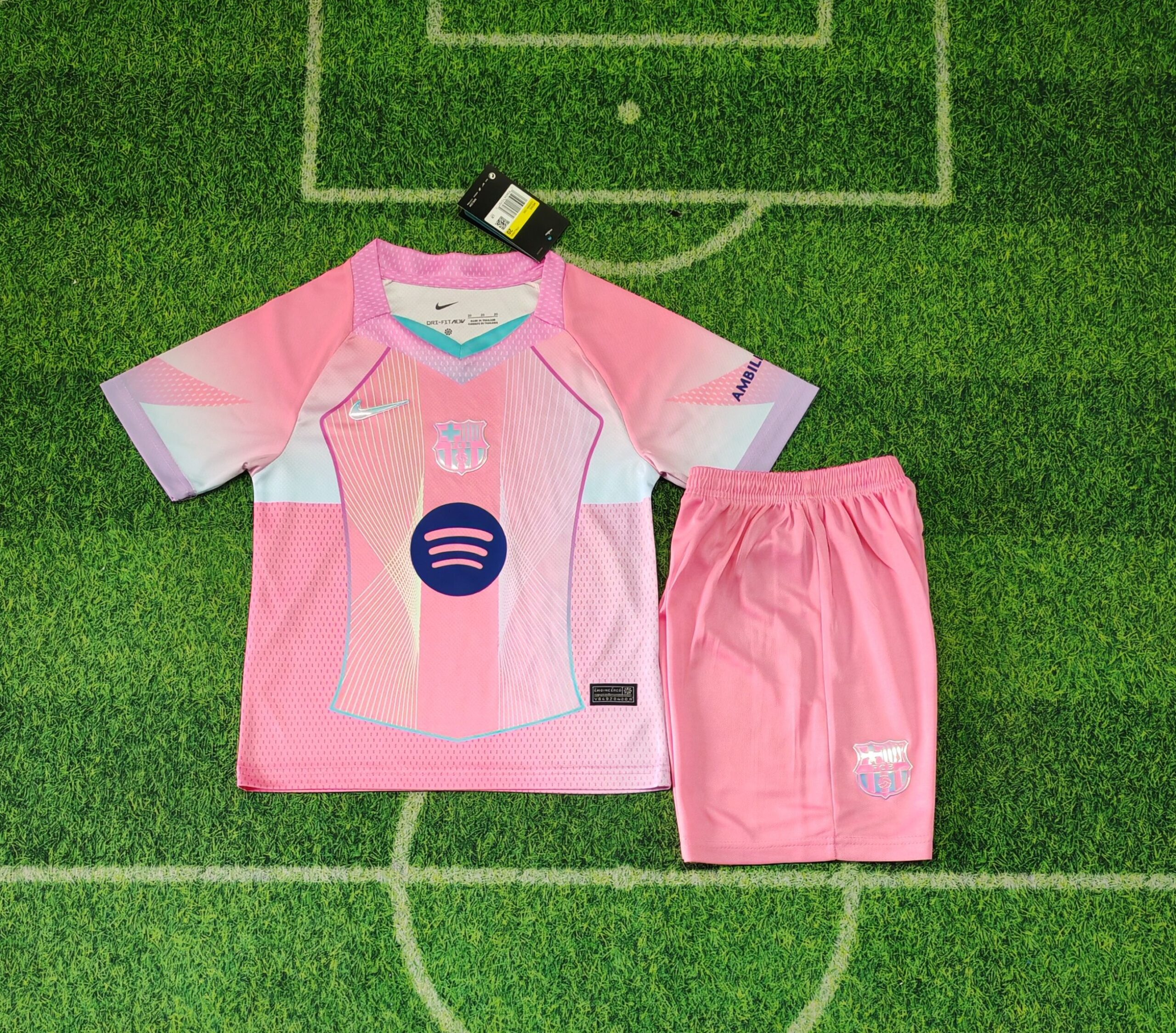 9f59ff556d8d457346ee035721aea033.jpg 2025/2026 Barcelona Special Edition Football Shirt Kids Size 1:1 Thai Quality - Image 1