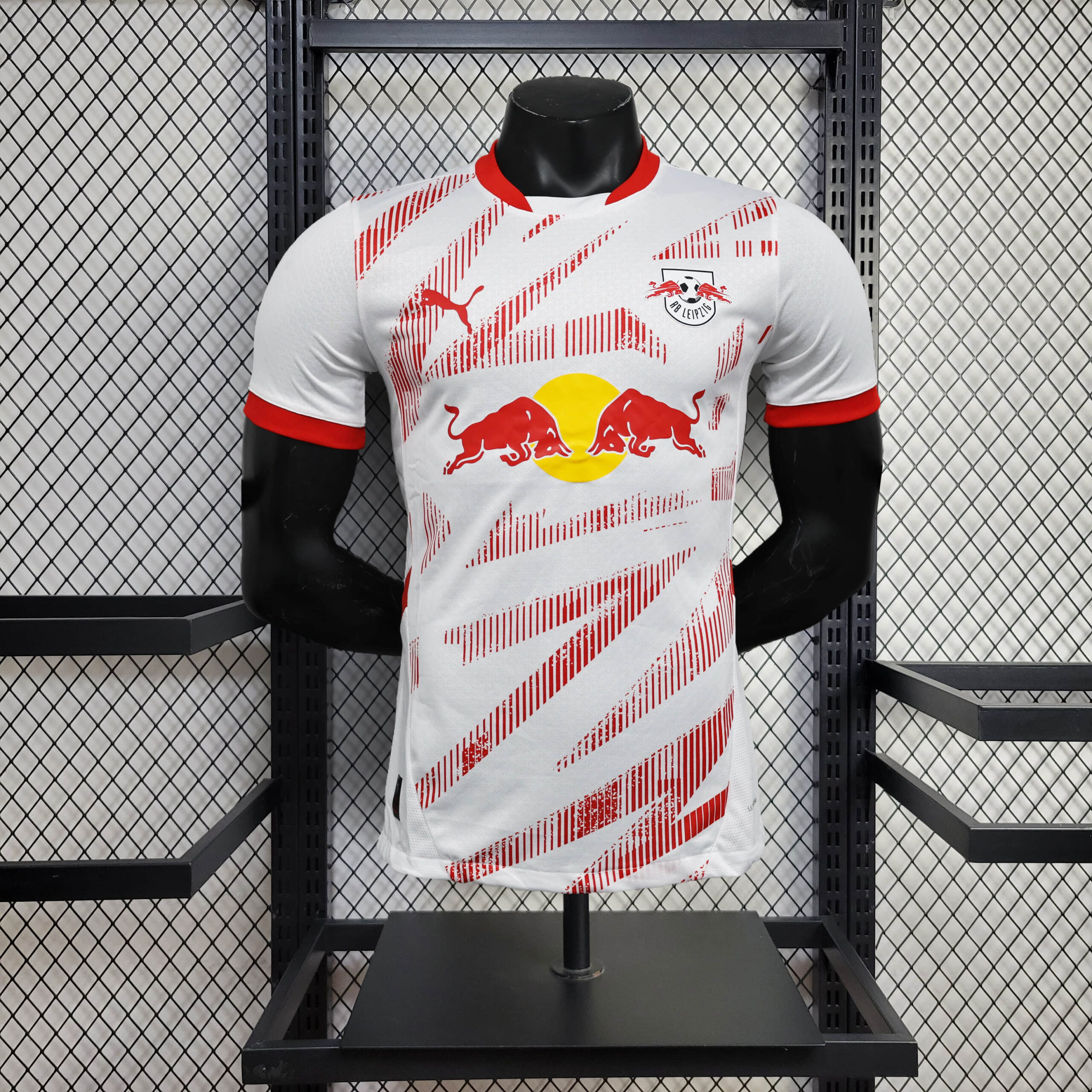 a0fcf166fb46c39ed177fde5fdf530d6.jpg 2024/2025 Player Version RB Leipzig Home Football Shirt 1:1 Thai Quality - Image 1