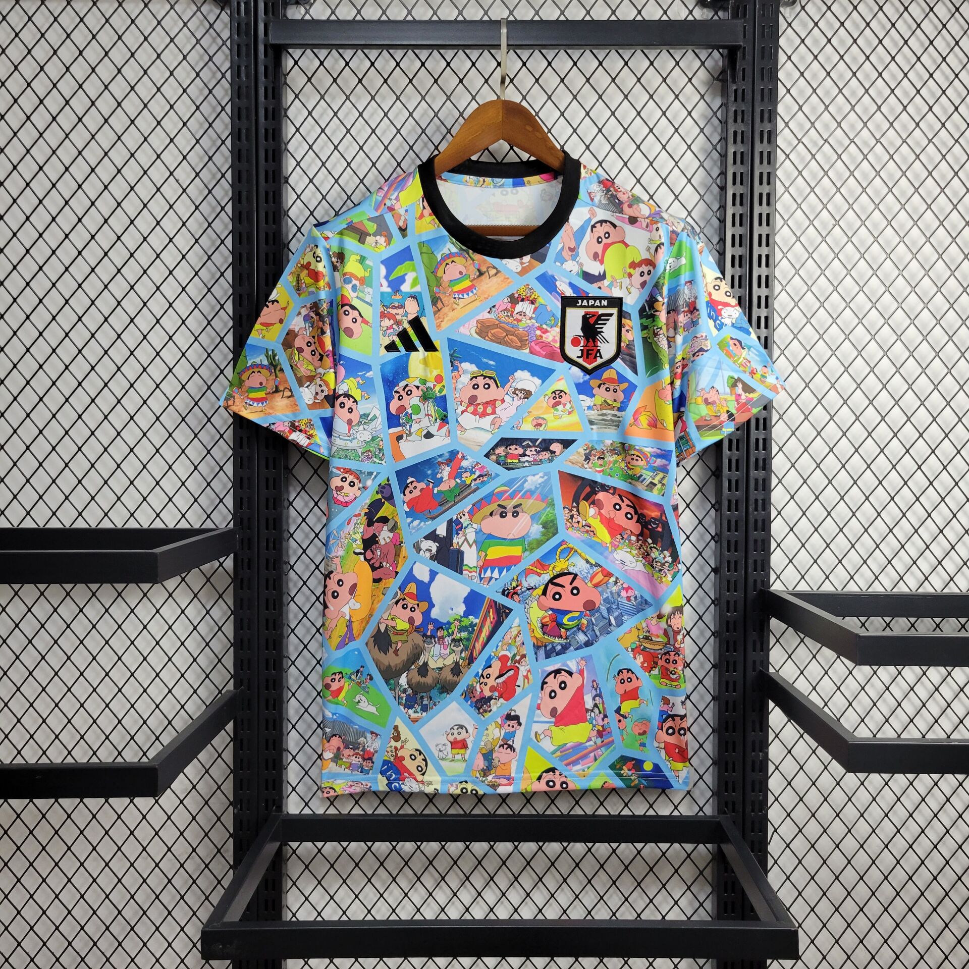 a5729deb8930a4aa6ab3611771648260.jpeg 2024 Japan Crayon Xiao Xin Edition Football Shirt 1:1 Thai Quality - Image 1
