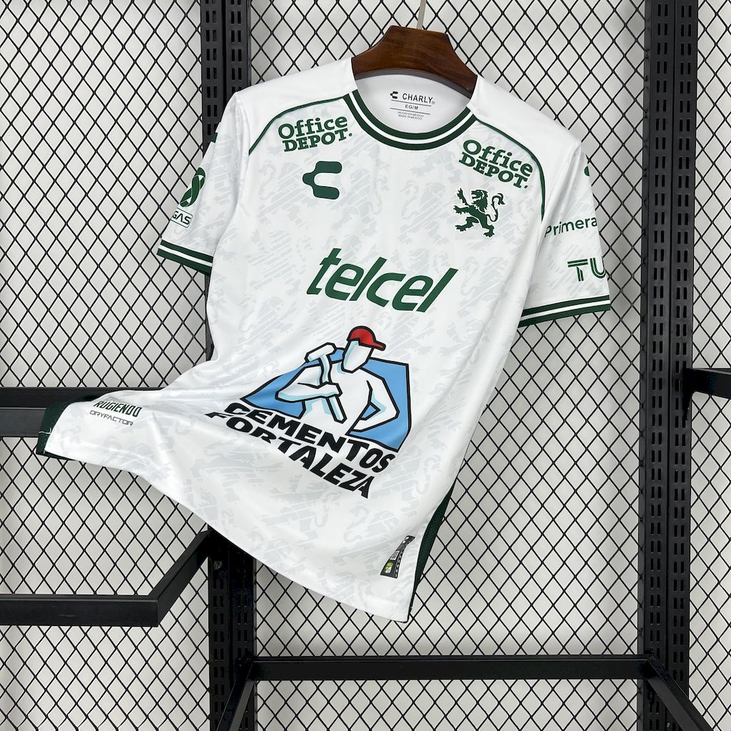 a6e8fd1470ff862bfcff3a2a426680a9.jpg 2025/2026 Club Leon Away Football Shirt 1:1 Thai Quality - Image 1