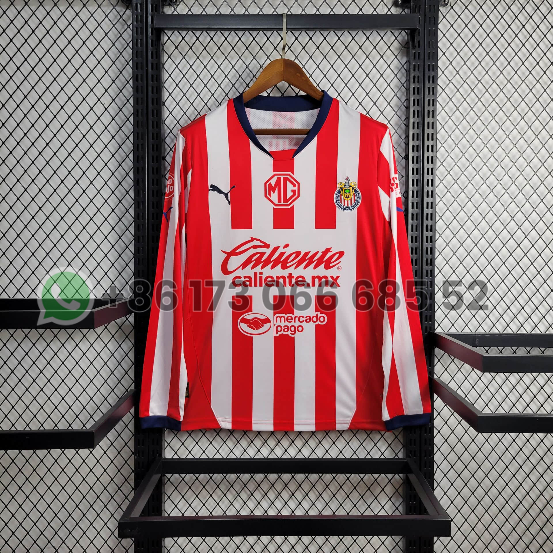 aaf1acc96016660426cb2ab248f56505.jpg 2024/2025 Long Sleeve Chivas de Guadalajara Home Football Shirt 1:1 Thai Quality - Image 1