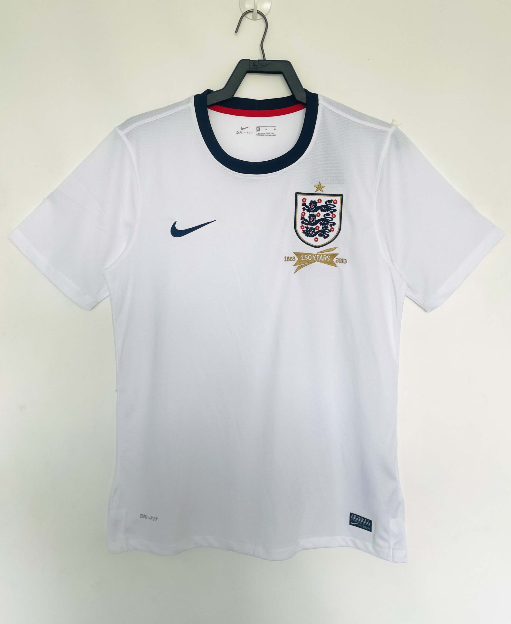 ad864c5cfb334074c8254dba12dfa19a.jpg 2013 Retro England Home Football Shirt 1:1 Thai Quality - Image 1