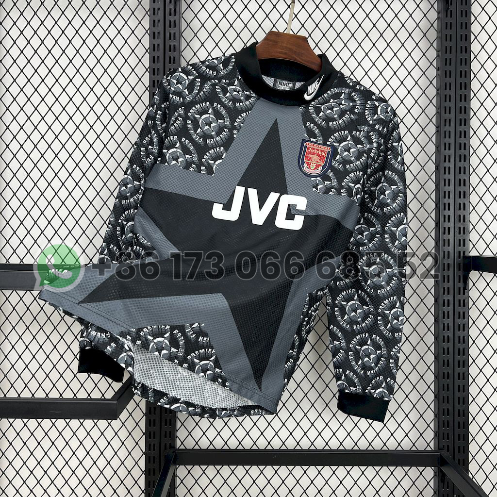 b4301f521deb3d5a2b0bb40de82de260.jpg 1994/1995 Long Sleeve Retro Arsenal Goalkeeper Football Shirt 1:1 Thai Quality - Image 1