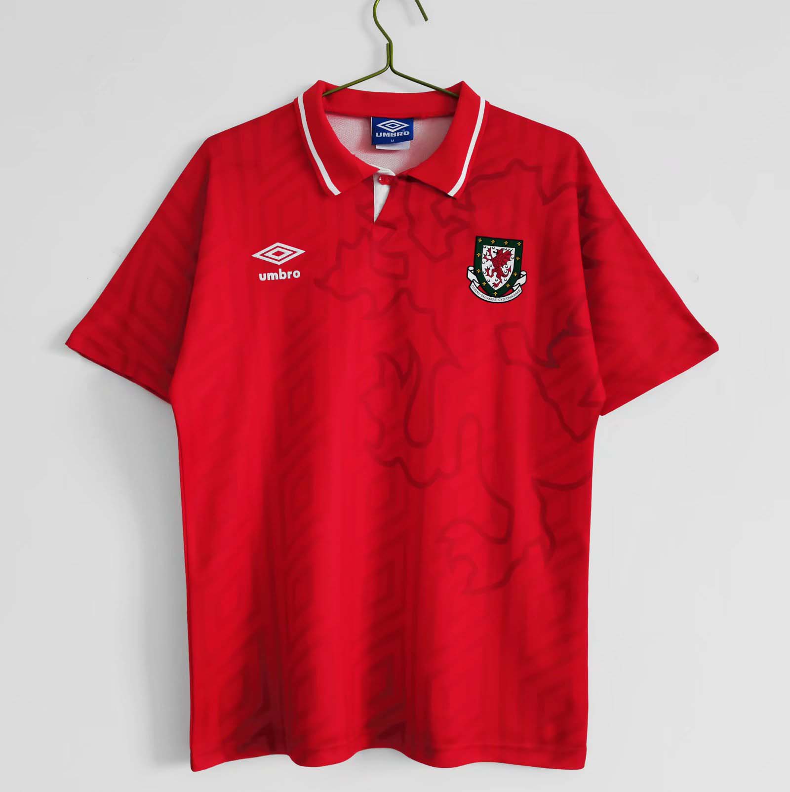 c5f6782a3d38d21f908145784b5978dc.jpg 1992/1994 Retro Wales Home Football Shirt 1:1 Thai Qualit - Image 1