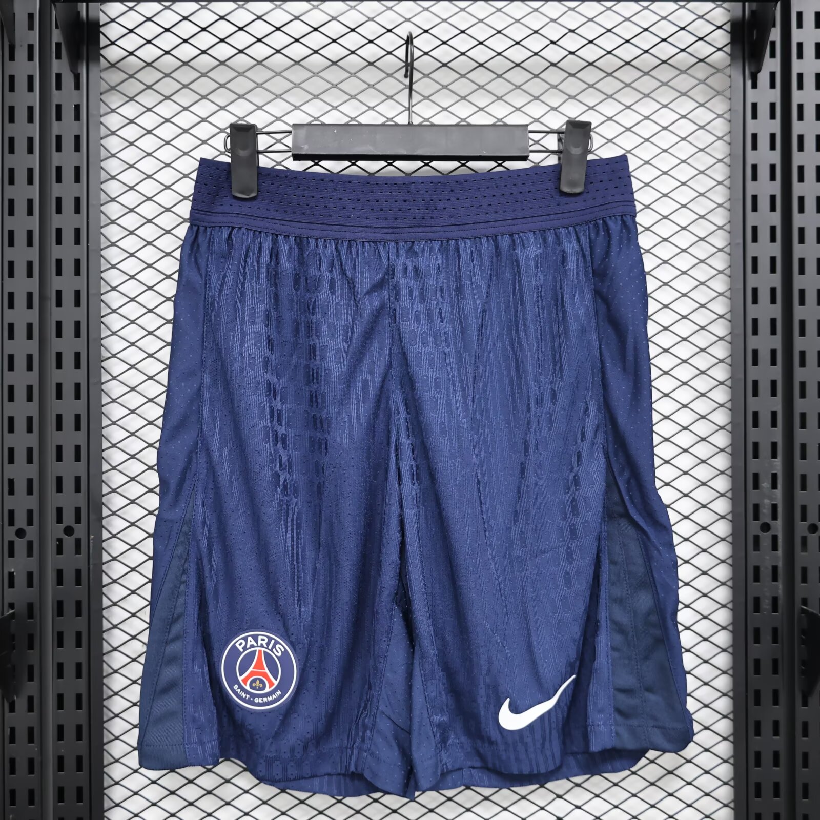 cc745050b5c4d1943b4e3610bc7cb9ce.jpg 2024/2025 Player Version Paris Saint-Germain Home Shorts 1:1 Thai Quality - Image 1