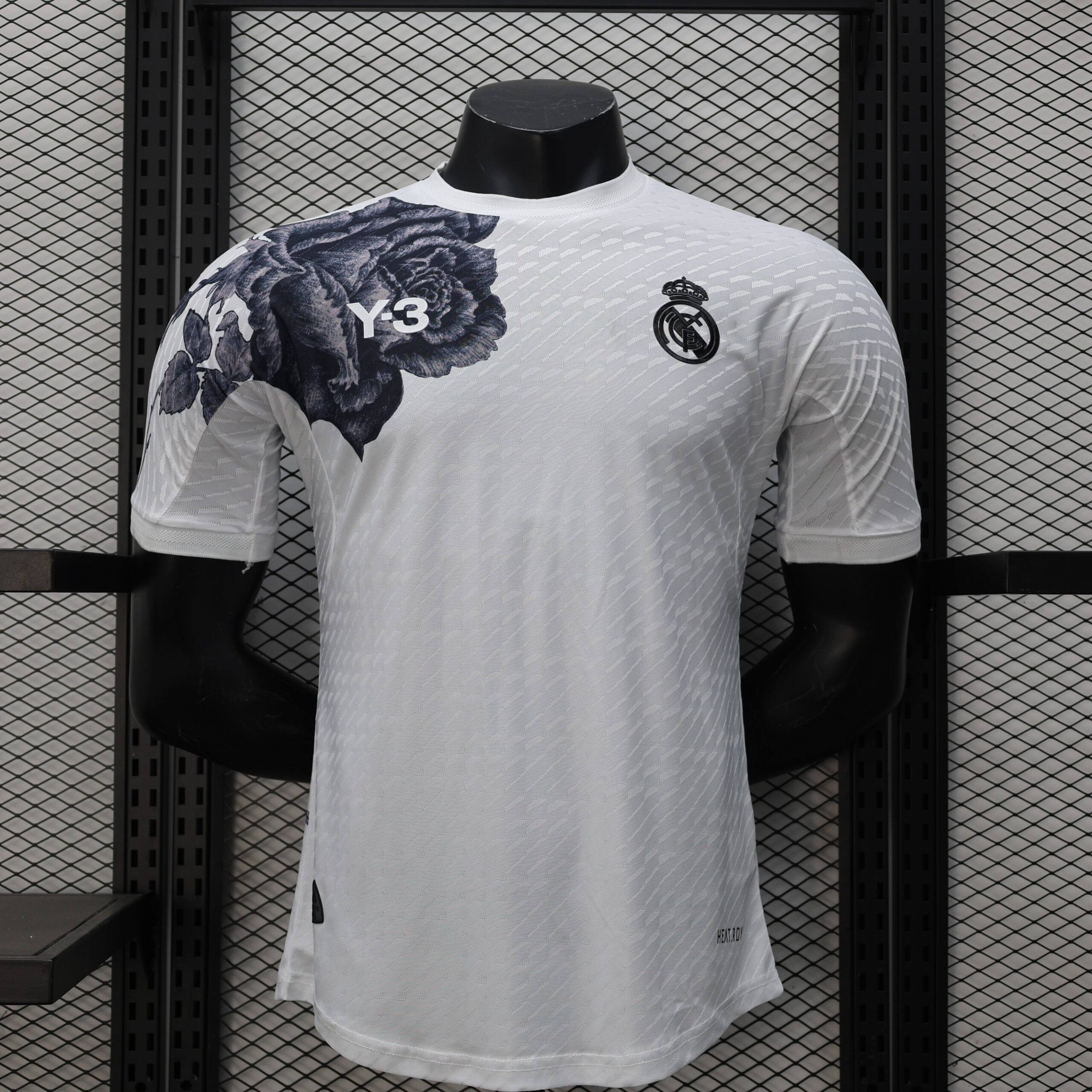 cf47ef102409abc7718157126b7e4311.jpeg 2024/2025 Player Version Real Madrid Y-3 Special Edition White Football Shirt 1:1 Thai Quality - Image 1