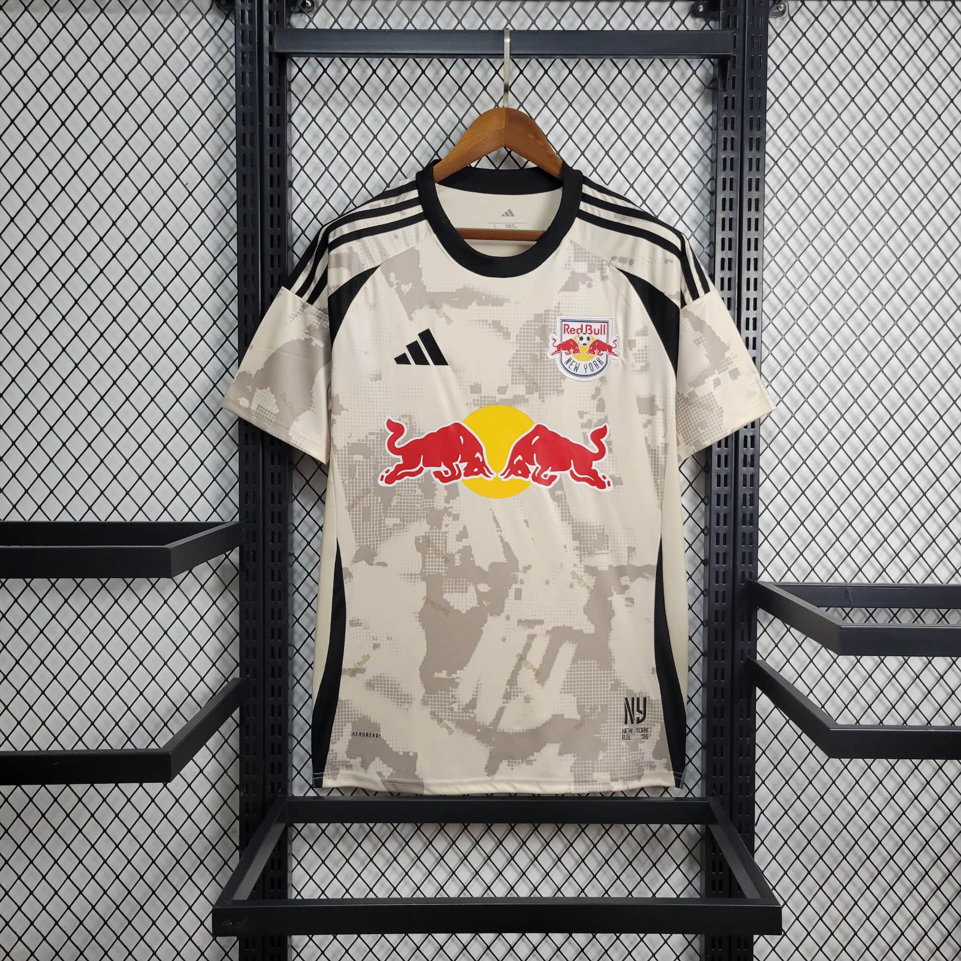 d4c35c7b52847c33b41cbffac8b70dd2.jpg 2025/2026 New York Red Bulls Away Football Shirt 1:1 Thai Quality - Image 1
