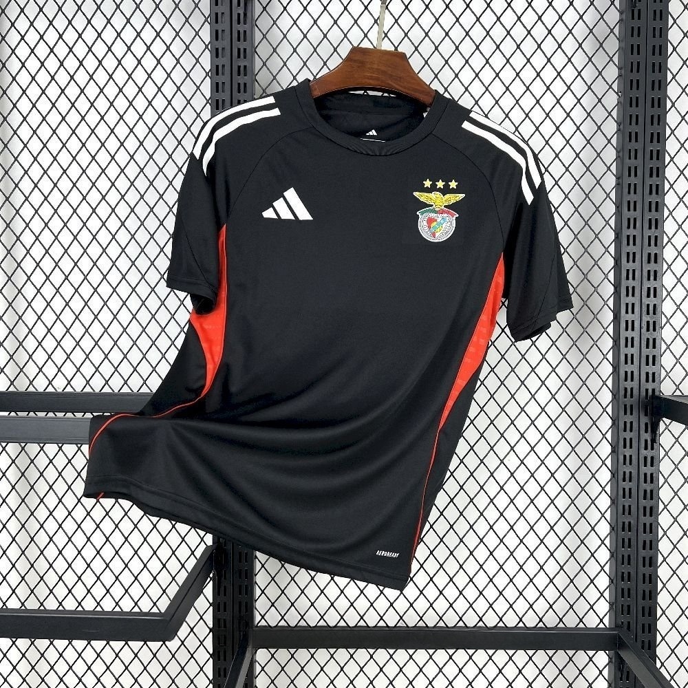 d973c7032d1e3eb3c3bca01899447b13.jpg 2025/2026 Benfica Pre-match Football Shirt 1:1 Thai Quality - Image 1