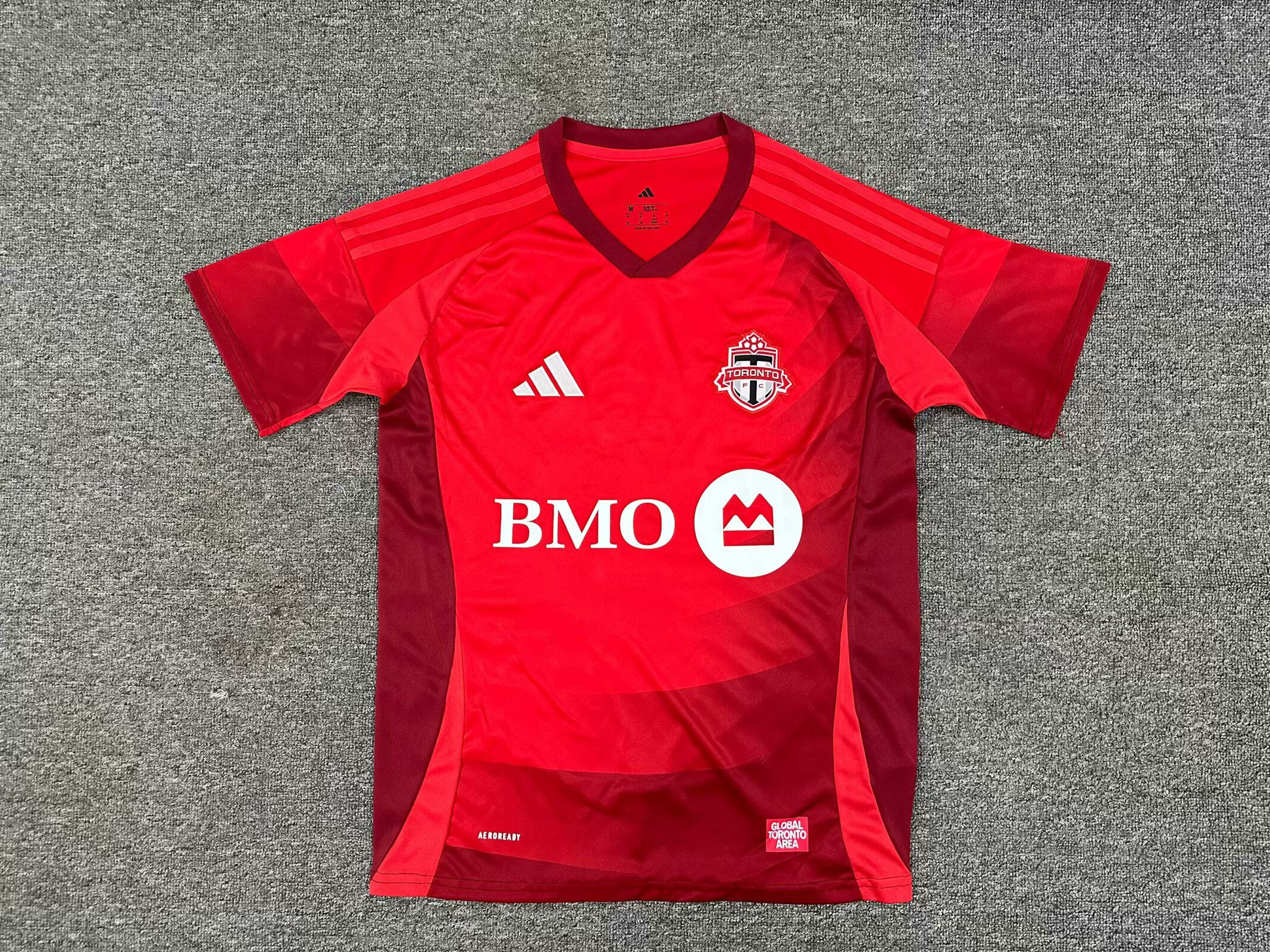df1a20a683ea3982a201a7da0b5f8d85.jpg 2025/2026 Toronto Home Football Shirt 1:1 Thai Quality - Image 1
