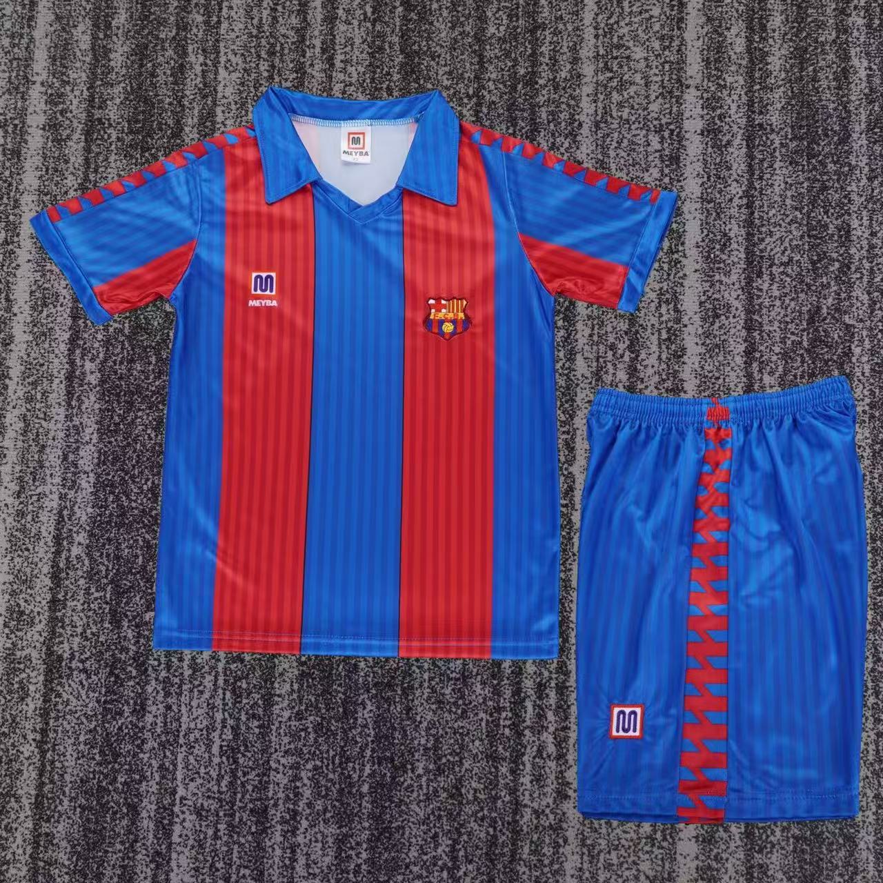 e0273b5a3cf151e157be82a75503763e.jpg 1989/92 Barcelona Home Football Shirt Kids Size 1:1 Thai Quality - Image 1